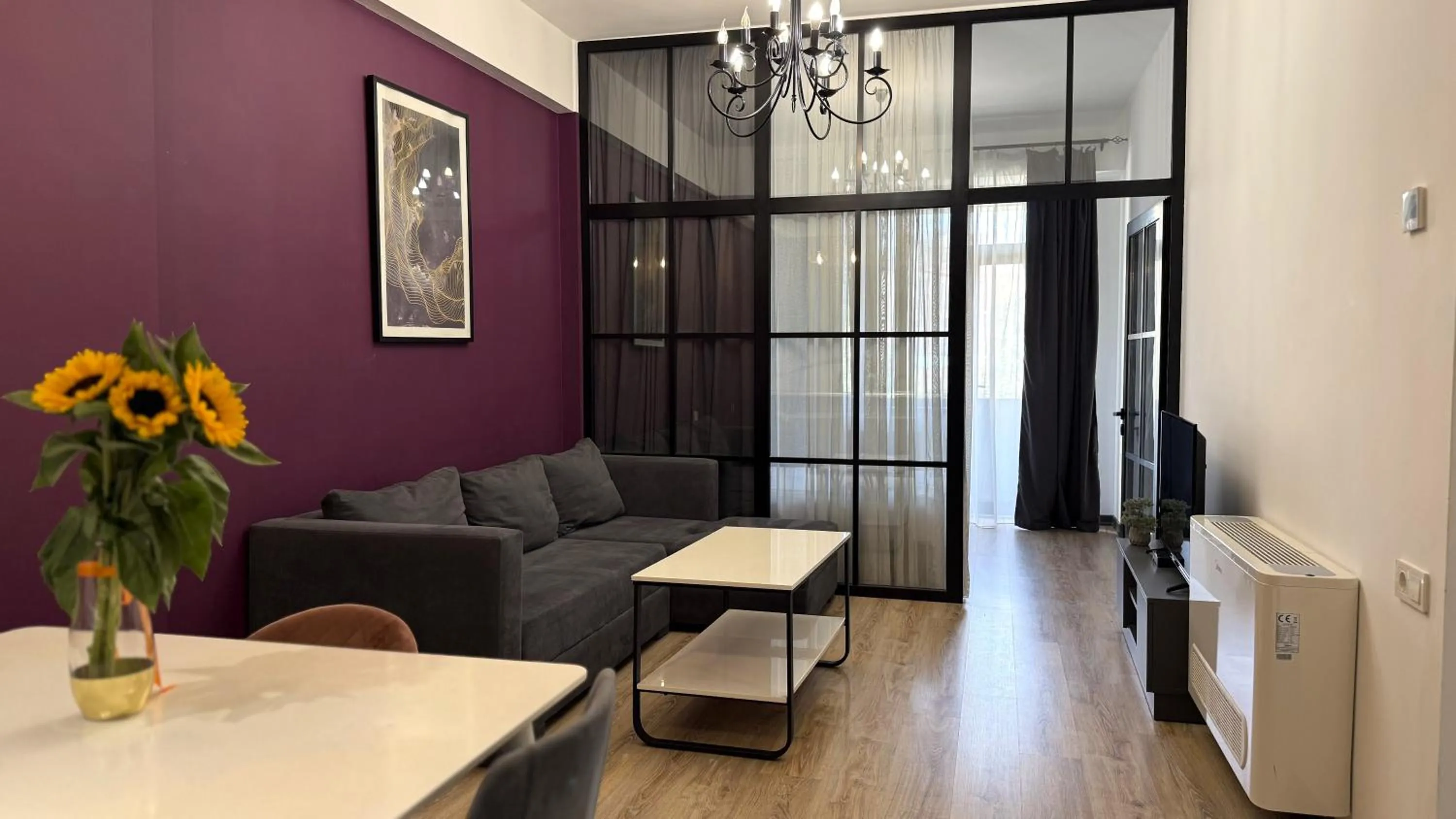 TV and multimedia in Sweet Home Deluxe Apart-Hotel