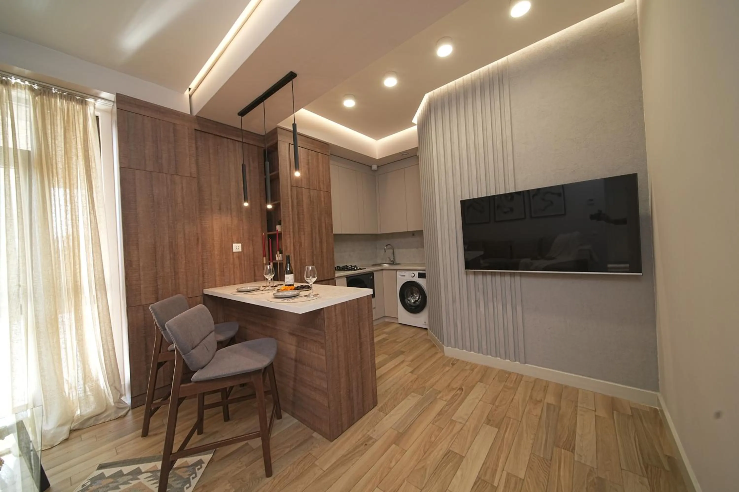 TV and multimedia in Sweet Home Deluxe Apart-Hotel