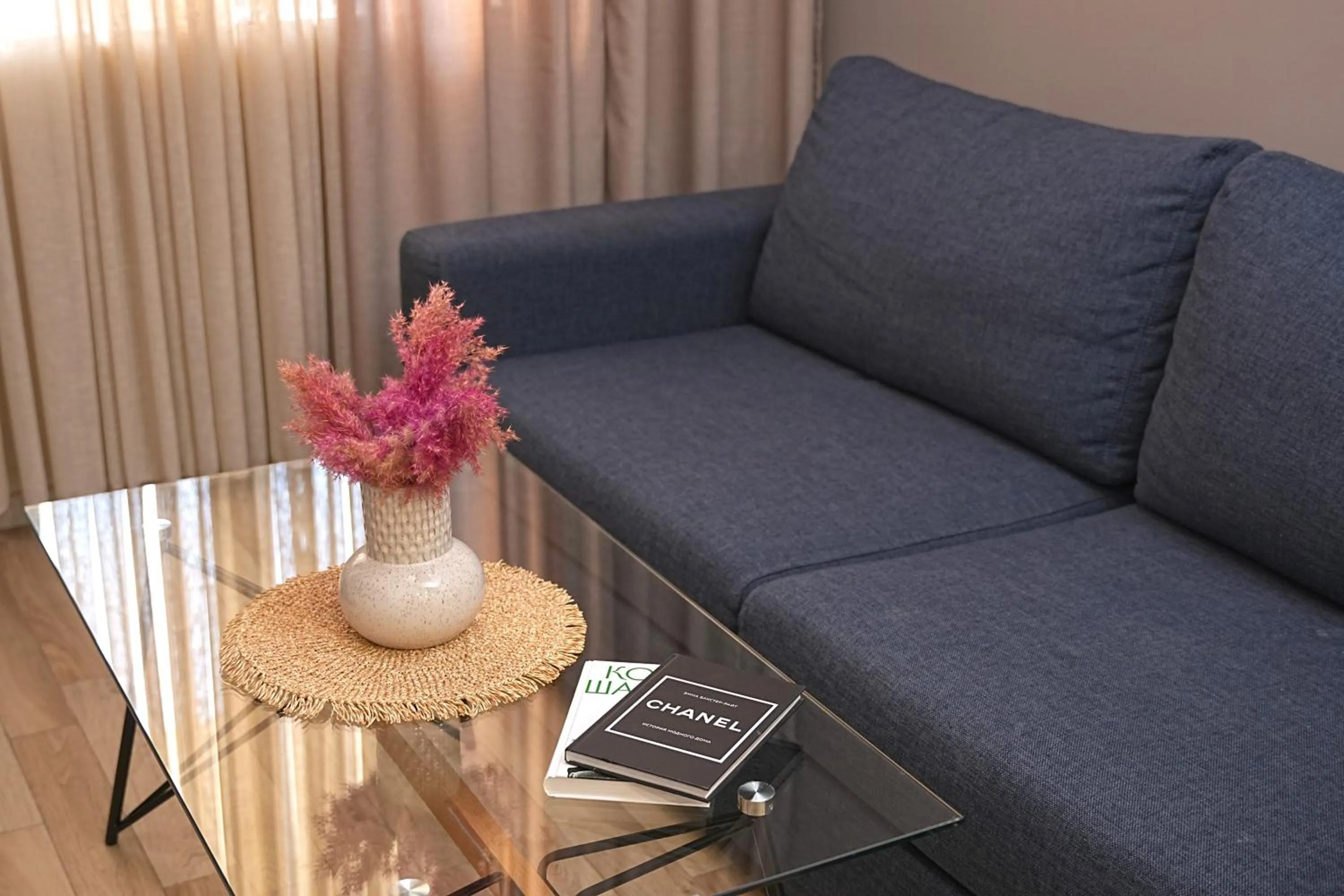 Living room in Sweet Home Deluxe Apart-Hotel