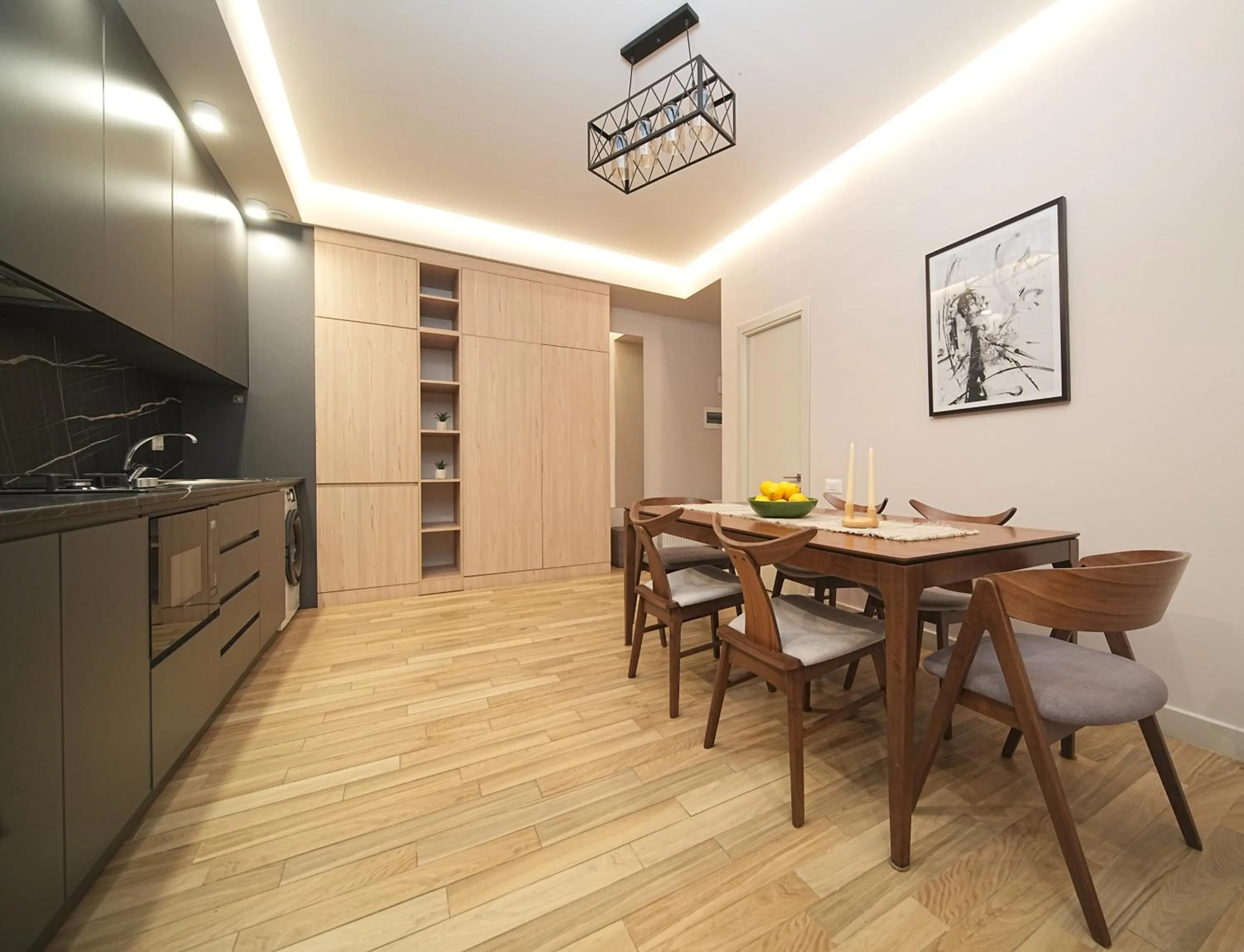 TV and multimedia in Sweet Home Deluxe Apart-Hotel