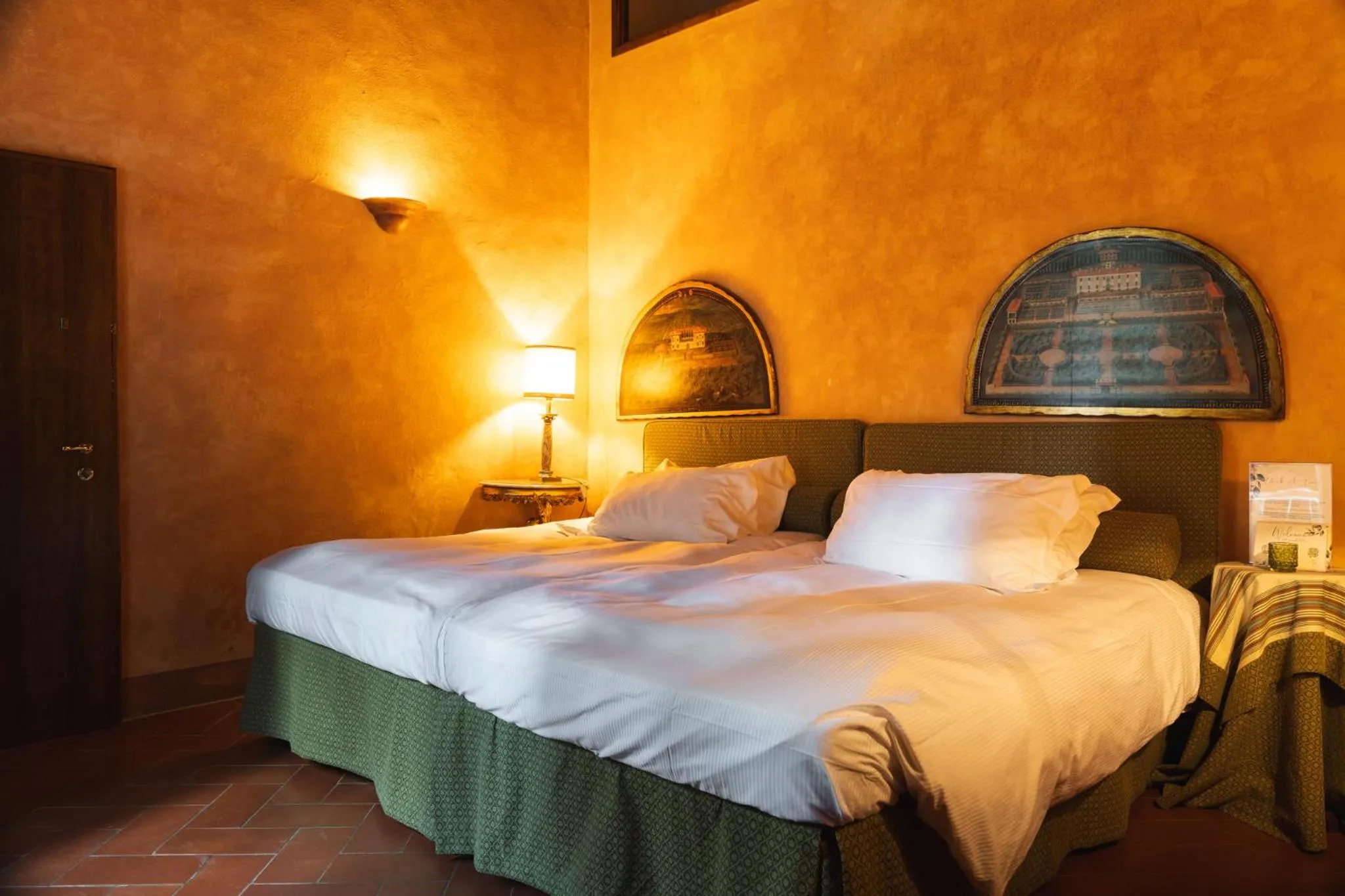 Bed in Le Filigare Wine & Country Relais