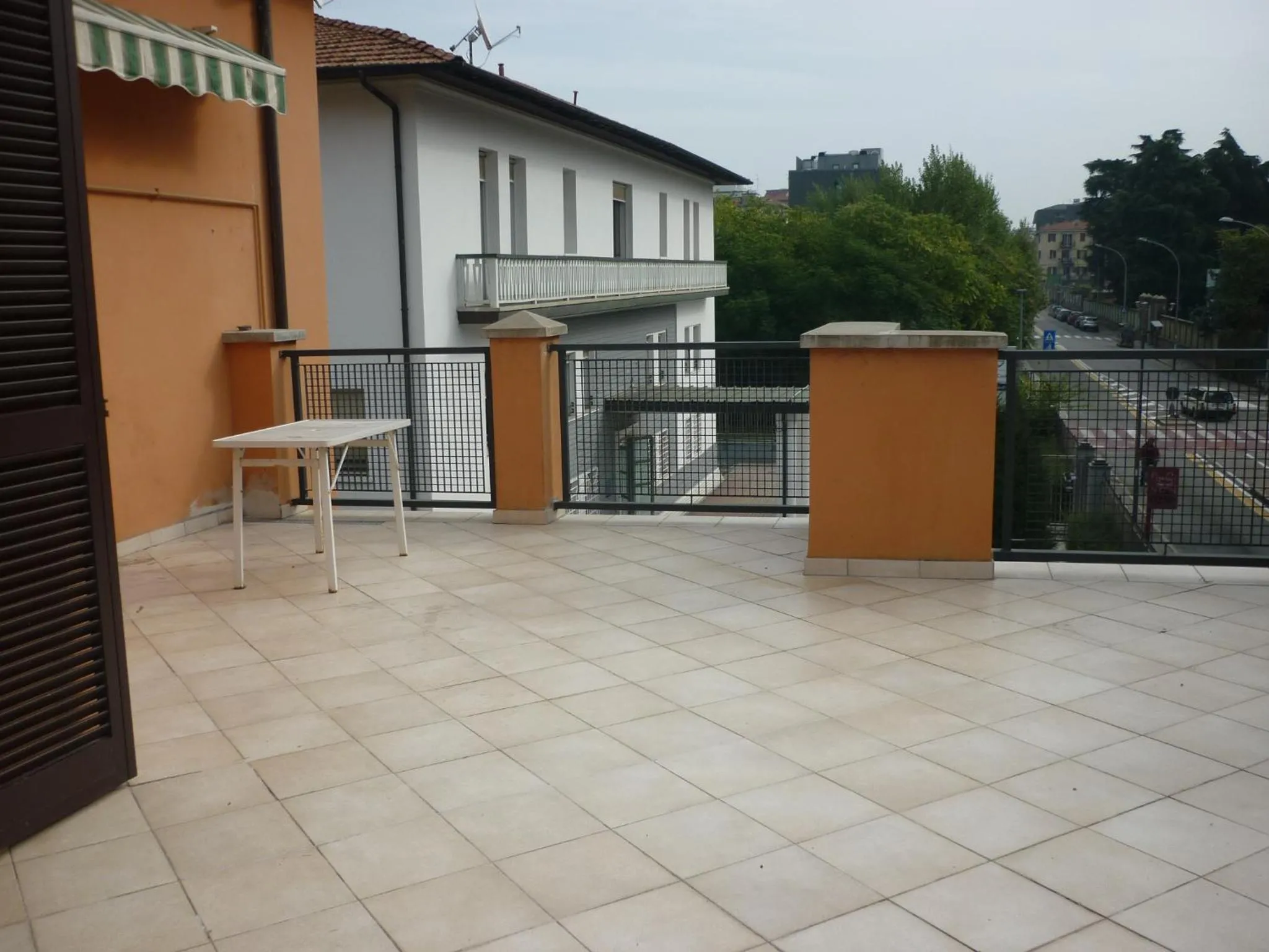 Penthouse Apartment in Serlio 24 2