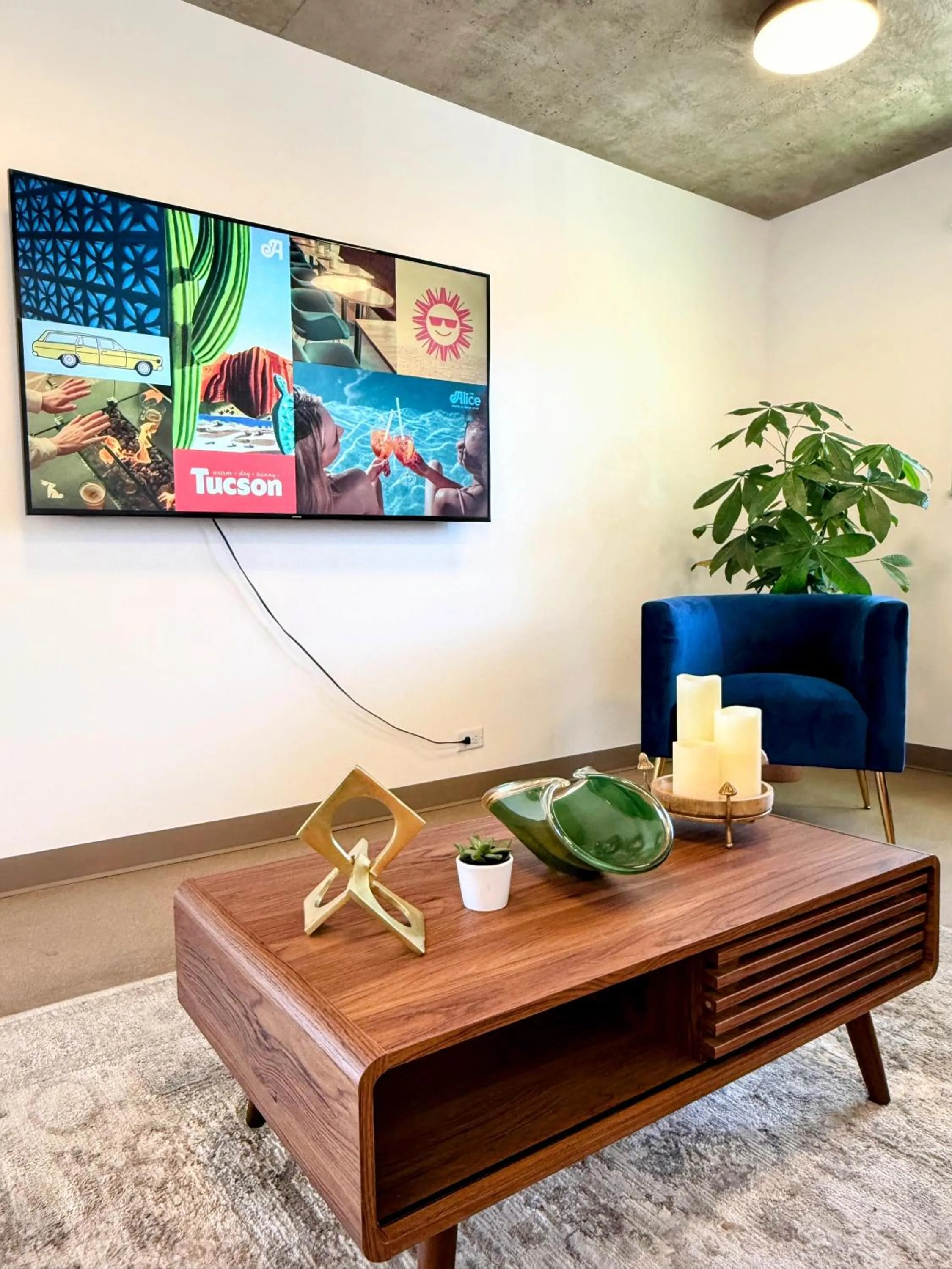 Lobby or reception in The Alice Hotel