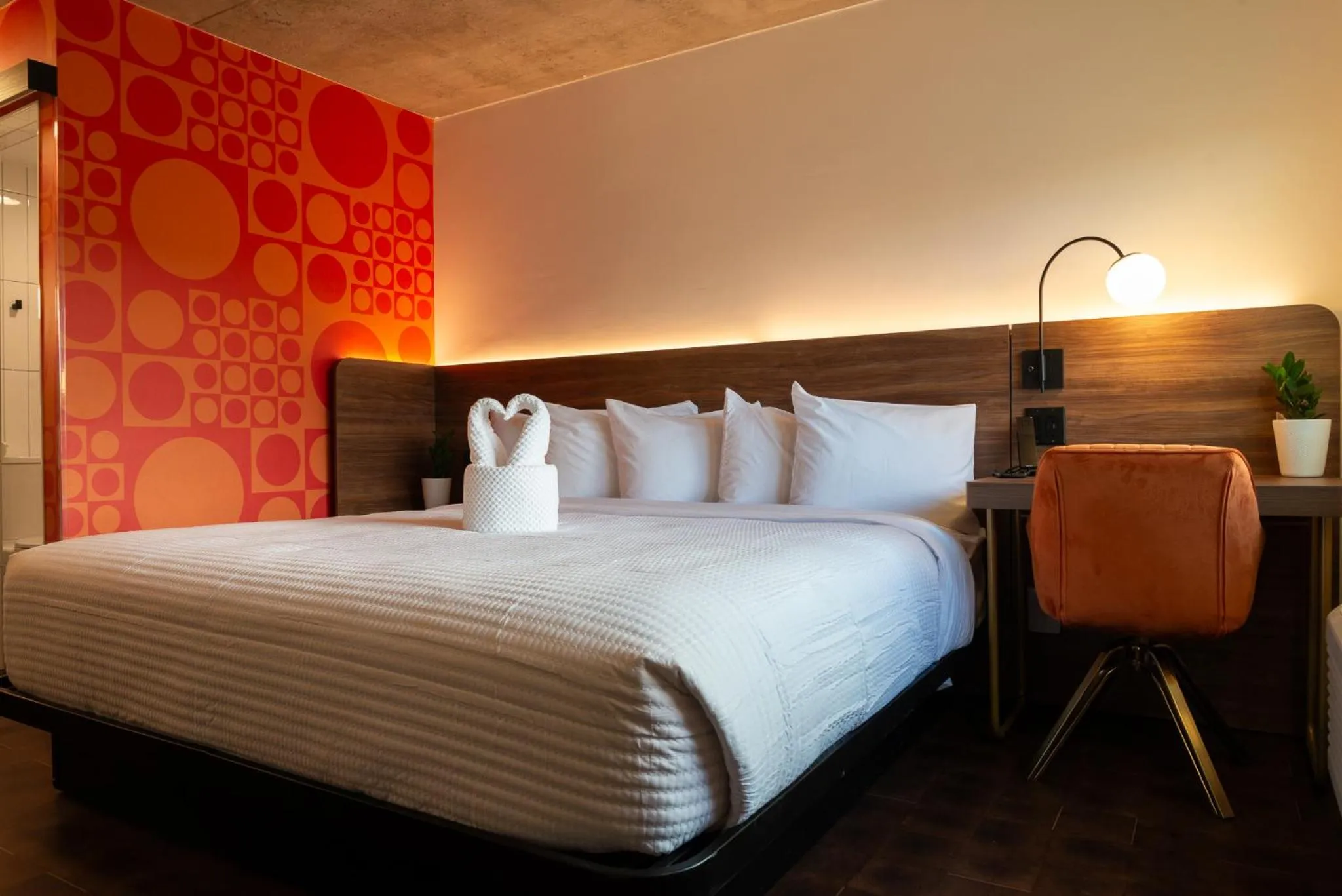 Bed in The Alice Hotel