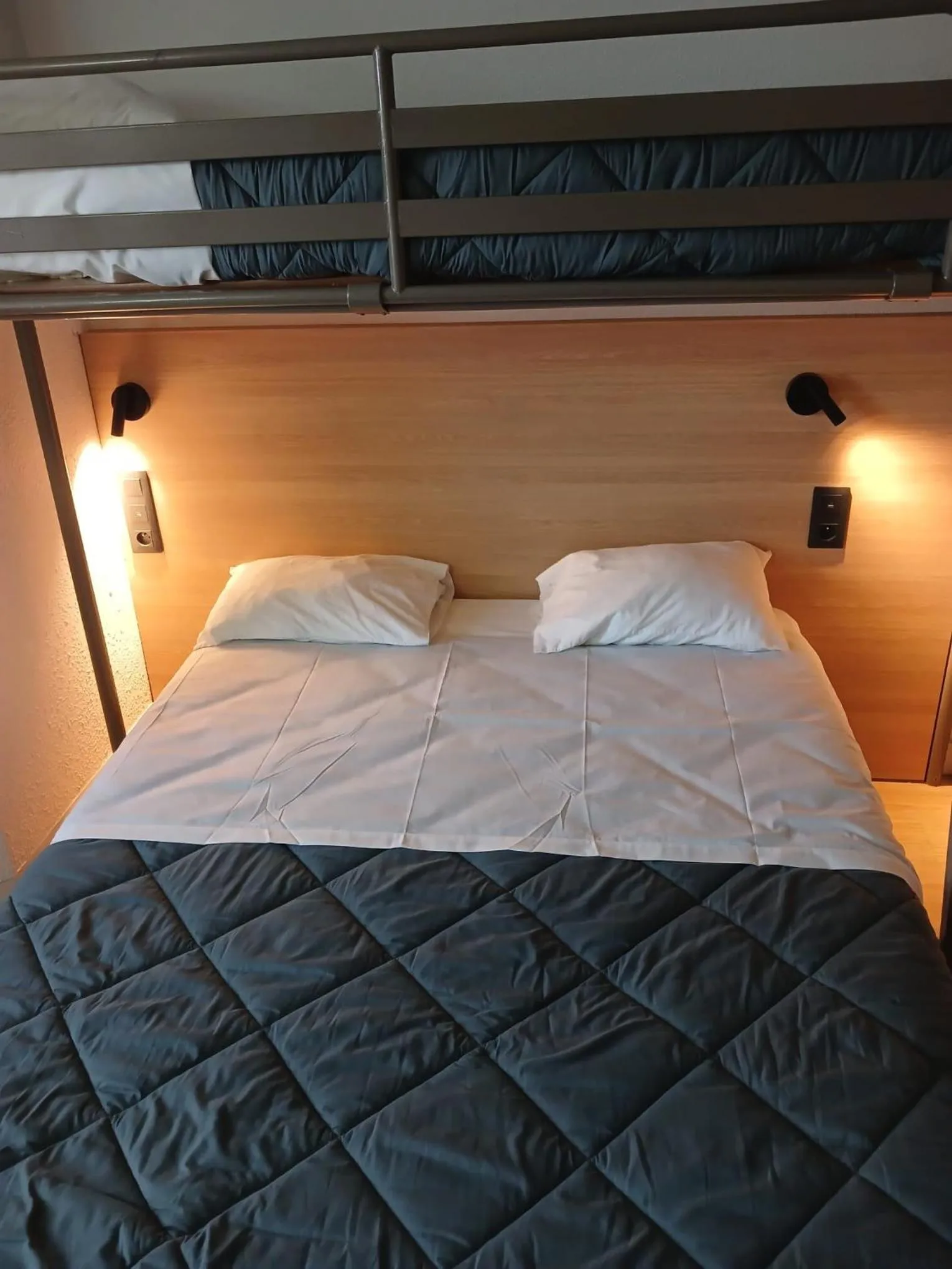Bed in HOTEL PREMIERE CLASSE Rouen Sud Oissel