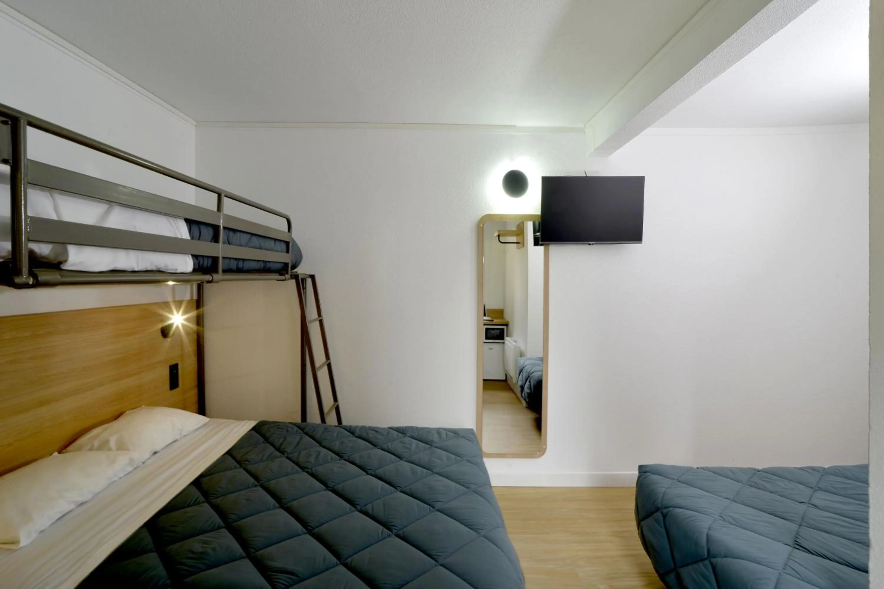 Bed in HOTEL PREMIERE CLASSE Rouen Sud Oissel