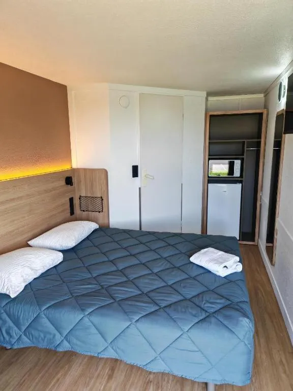 Bed in HOTEL PREMIERE CLASSE Rouen Sud Oissel