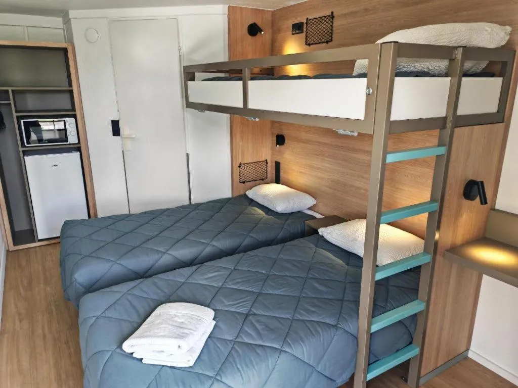 Bed in HOTEL PREMIERE CLASSE Rouen Sud Oissel