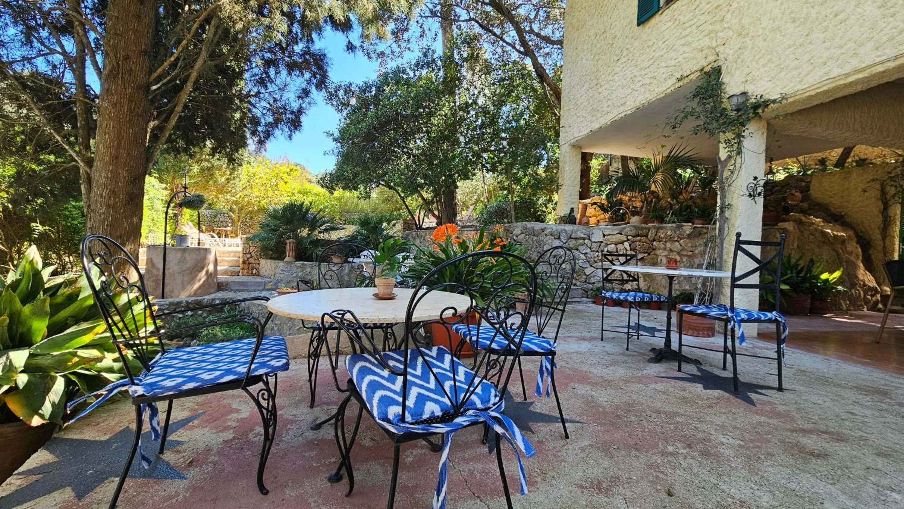 Property building in Asis de Marratxinet Turismo de Interior