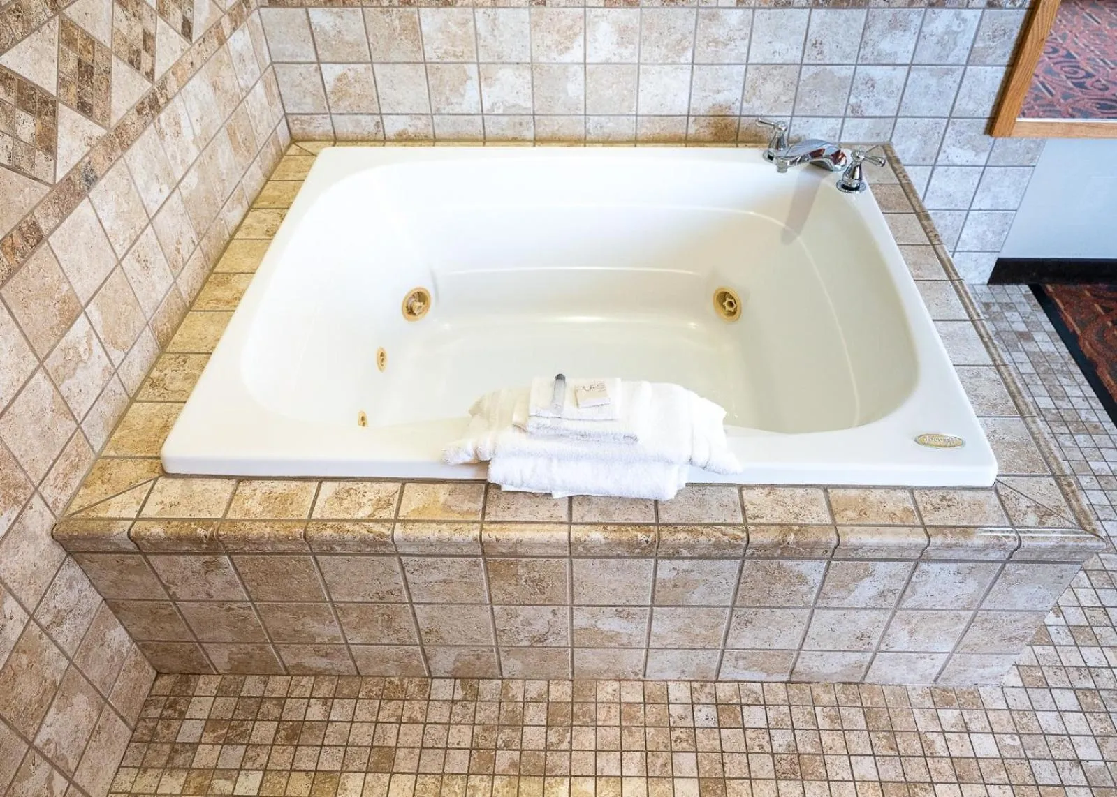 Savanna Inn & Suites