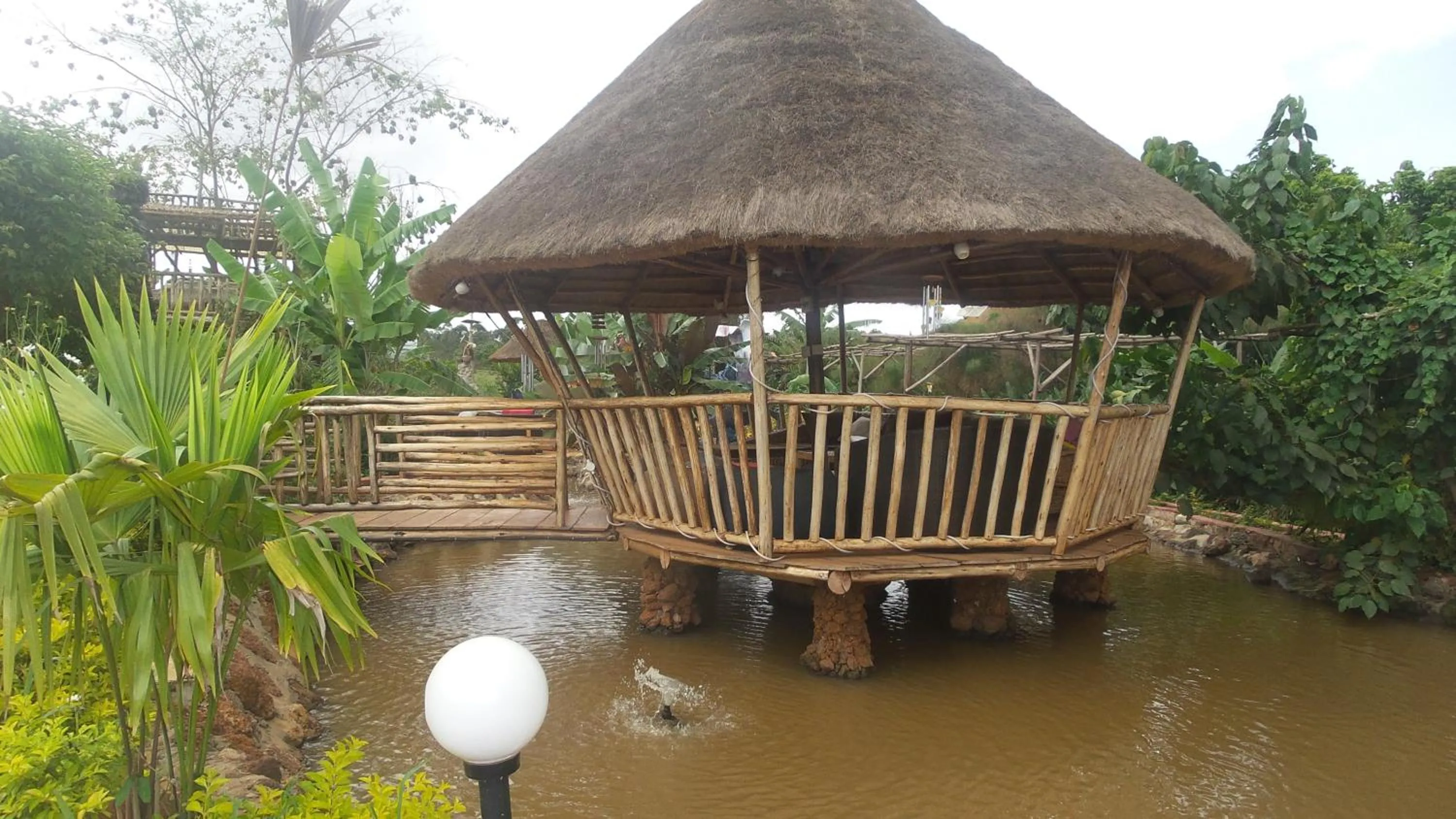 Garden in Malakai Eco Lodge