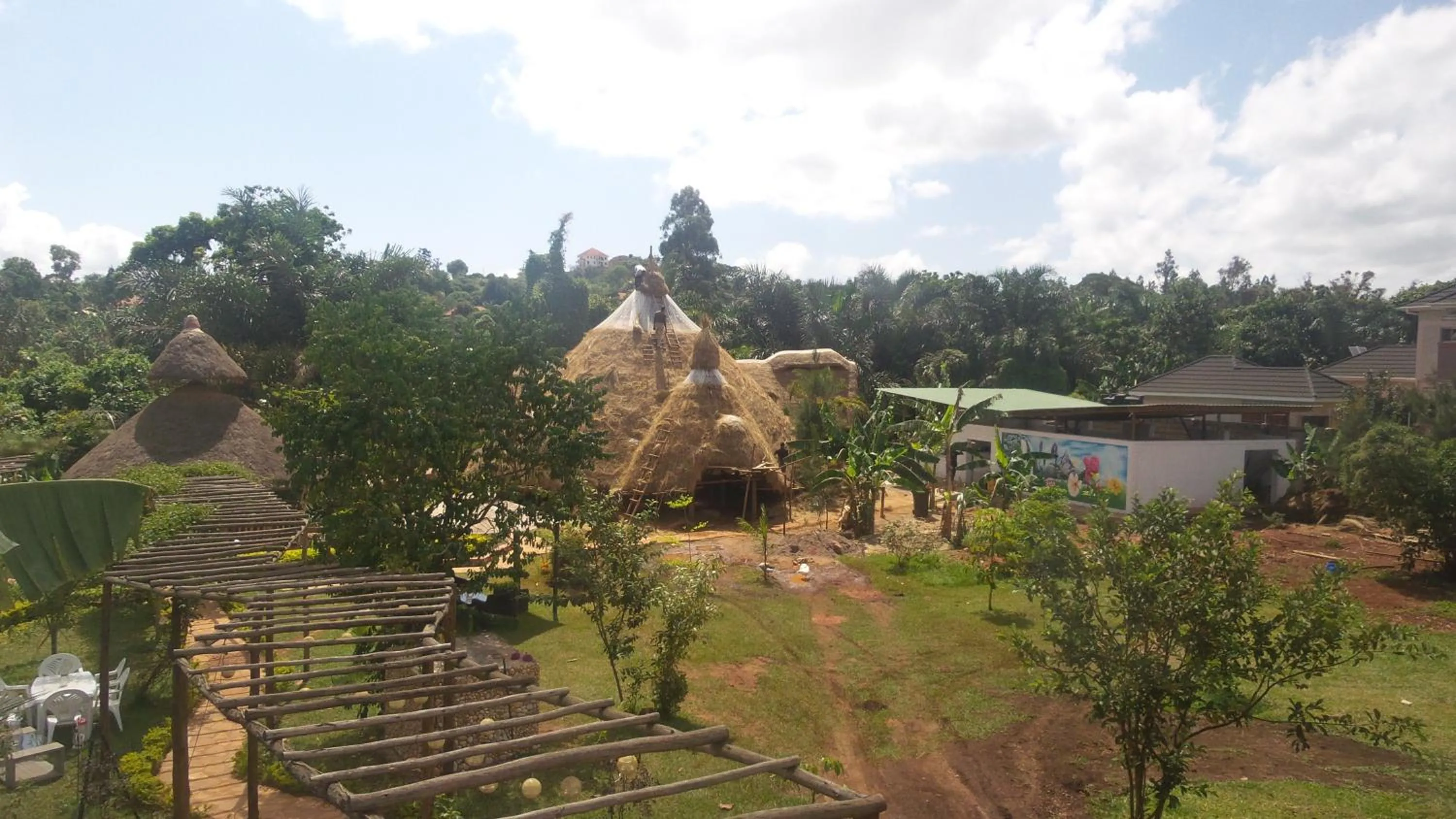 Garden view in Malakai Eco Lodge