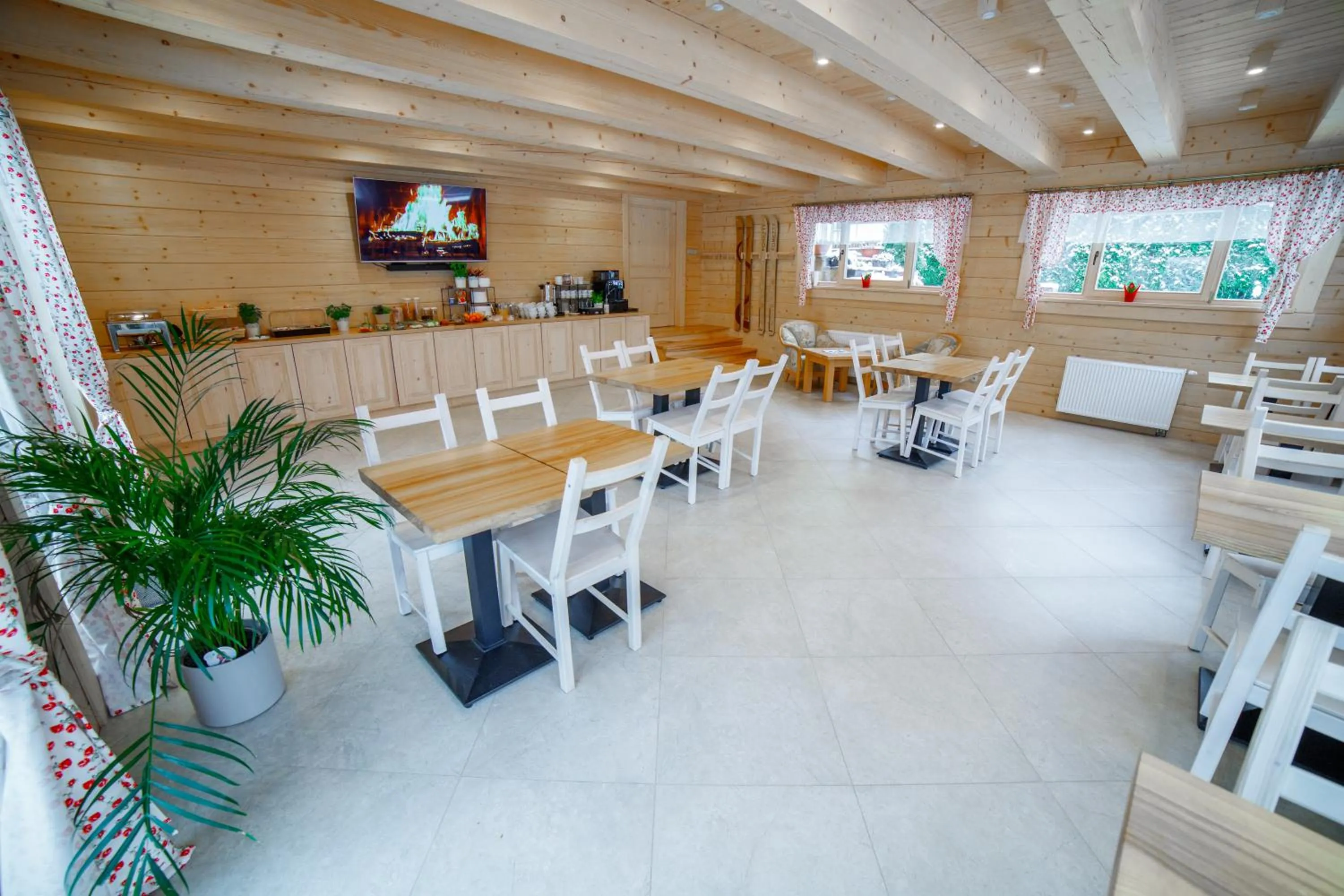 Communal lounge/ TV room in Willa jak u Babci