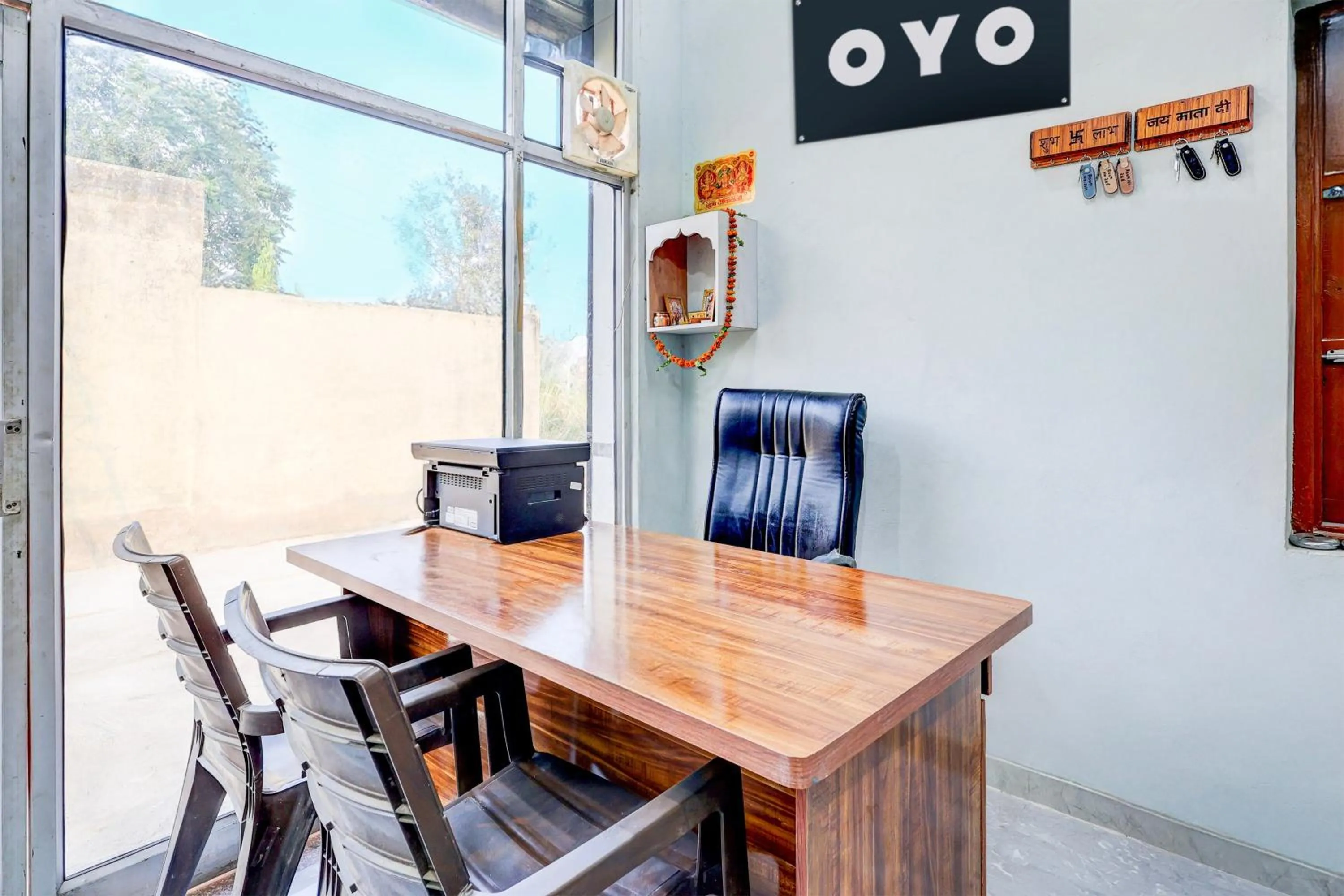 Lobby or reception in Hotel O Chaudhary Hotel