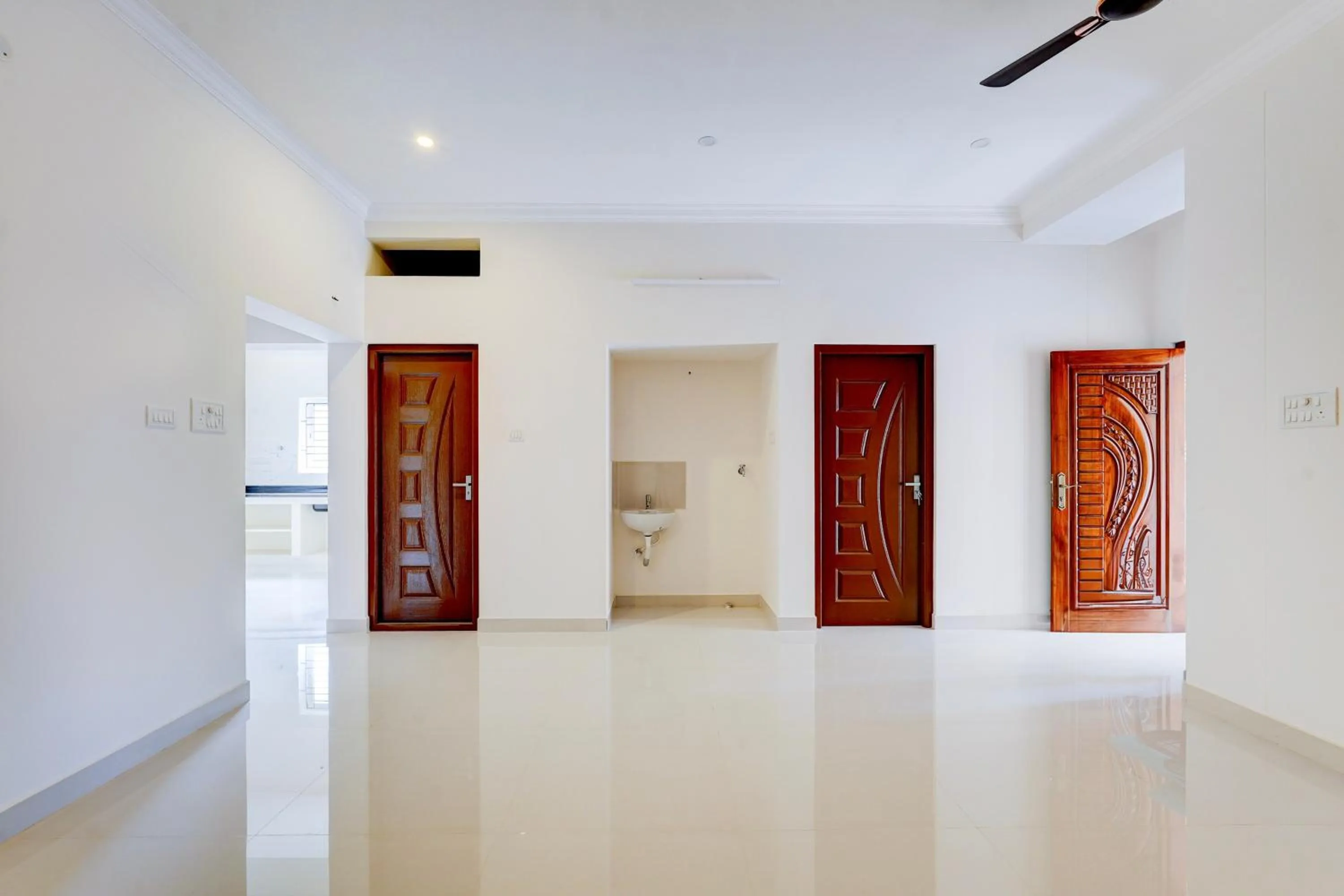 Lobby or reception in Hotel O Elegant Residency Vandalur Zoo