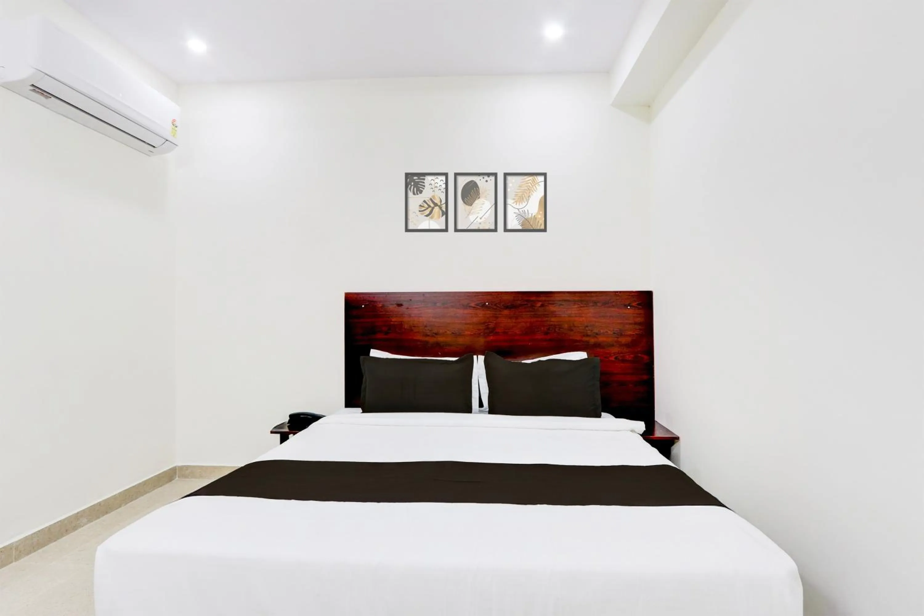 Bedroom, Bed in Hotel O Moon Star