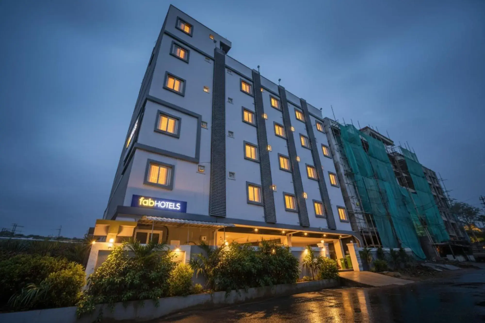 FabHotel SSR Ikon Suites - Nr Hyderabad Central University, Kondapur FabHotel SSR Ikon Suites - Nr Hyderabad Central University, Kondapur