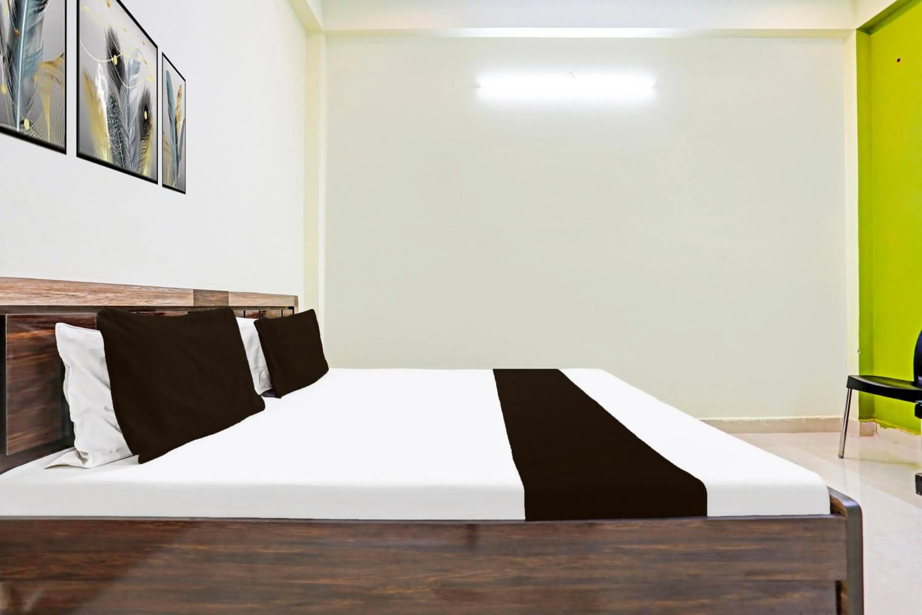 Bedroom, Bed in SPOT ON Love Buffet Restaurant & Benquet Holl