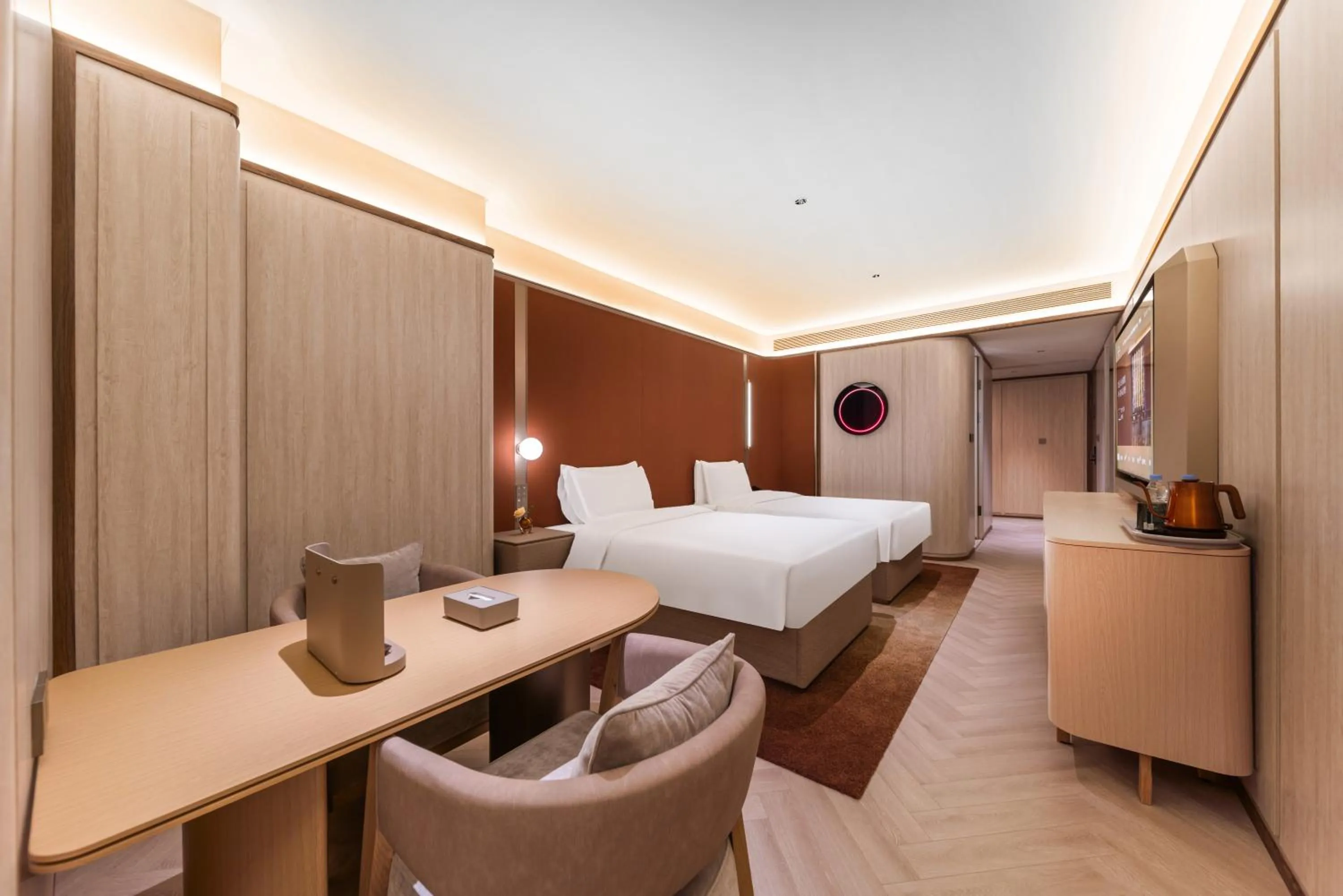 Photo of the whole room, Bed in Crystal Orange Hotel Shanghai The Bund Yu Garden