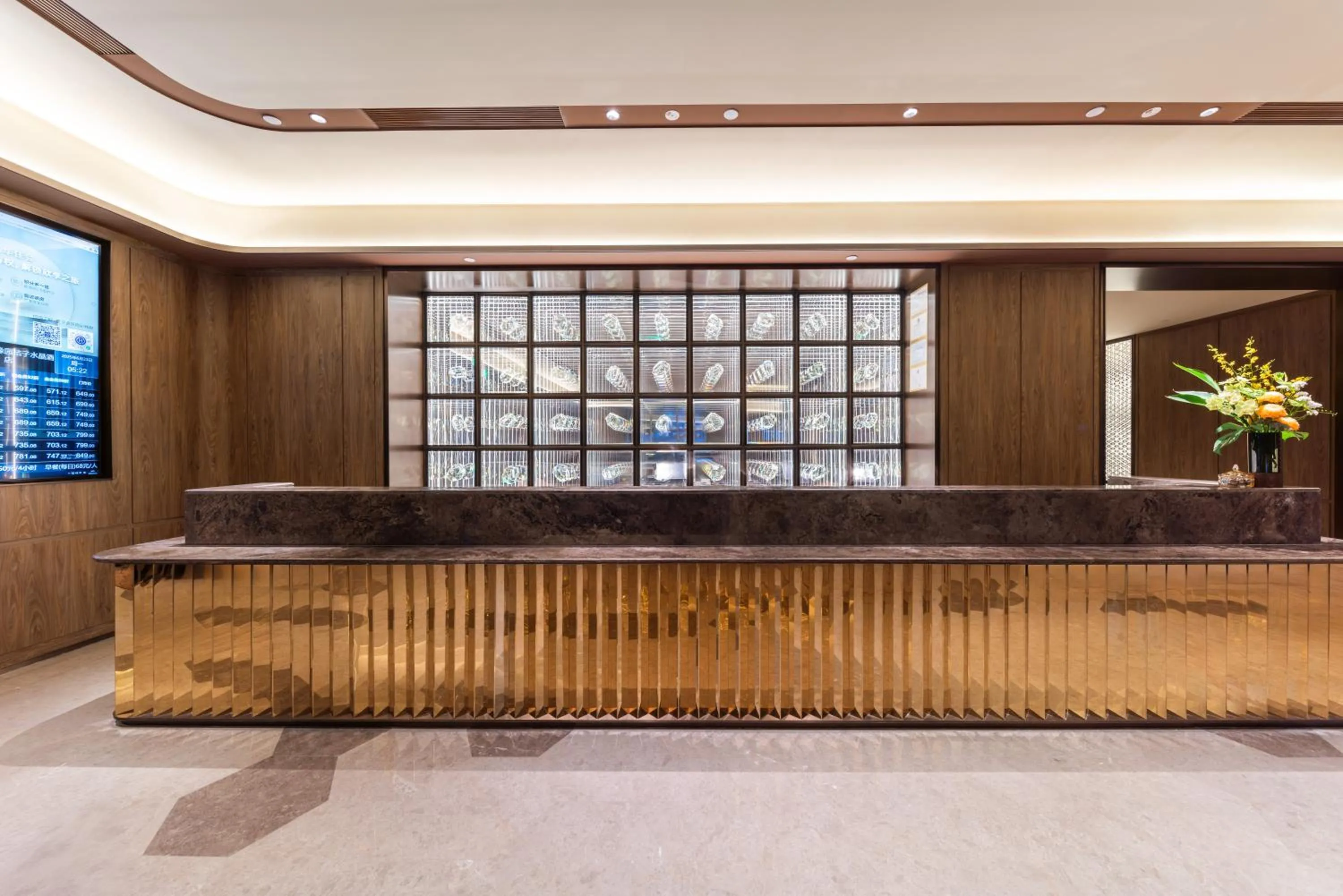 Lobby or reception in Crystal Orange Hotel Shanghai The Bund Yu Garden