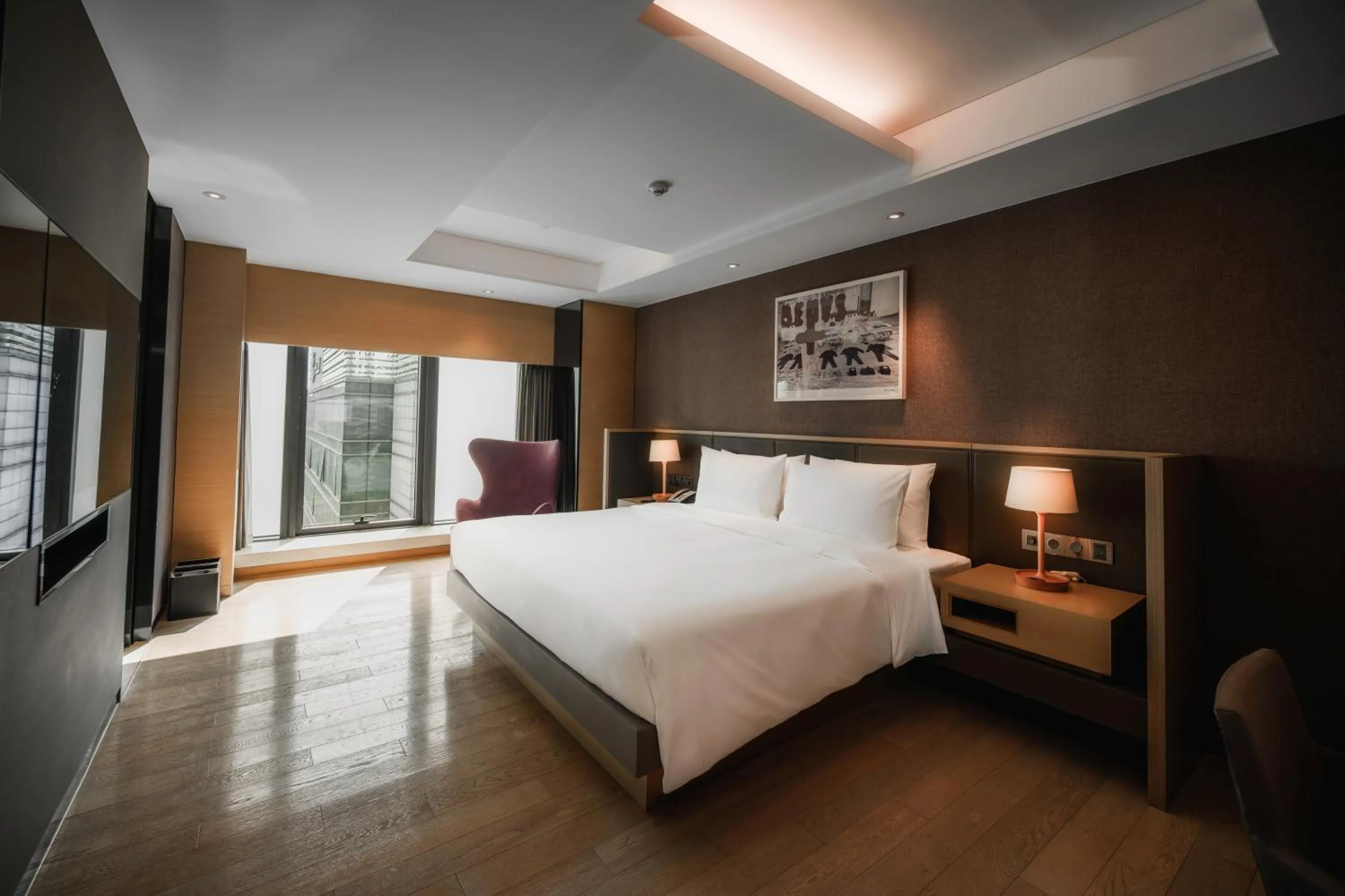 Bedroom, Bed in Grand Metropark Hotel Shanghai Pudong