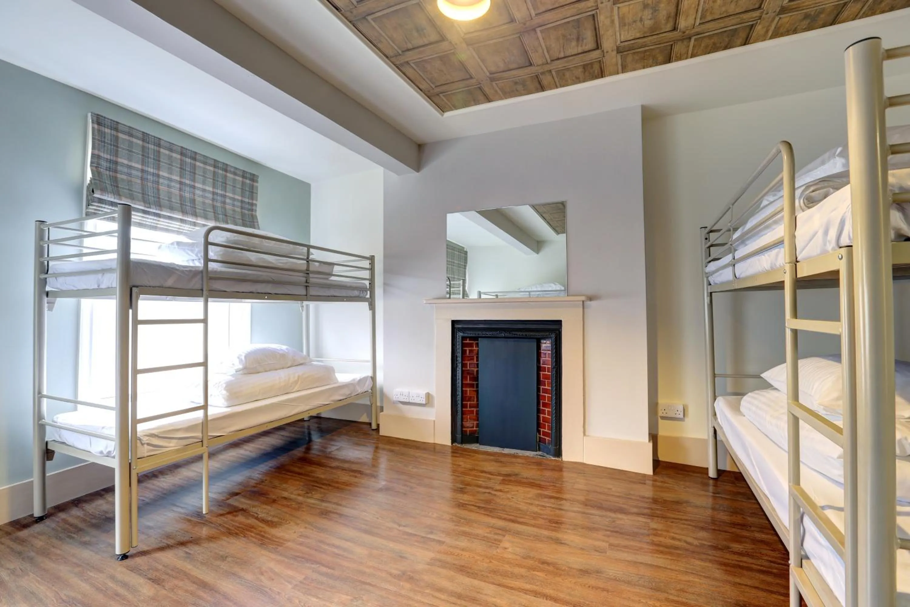 Photo of the whole room, Bed in PubLove @ The Exmouth Arms, Euston