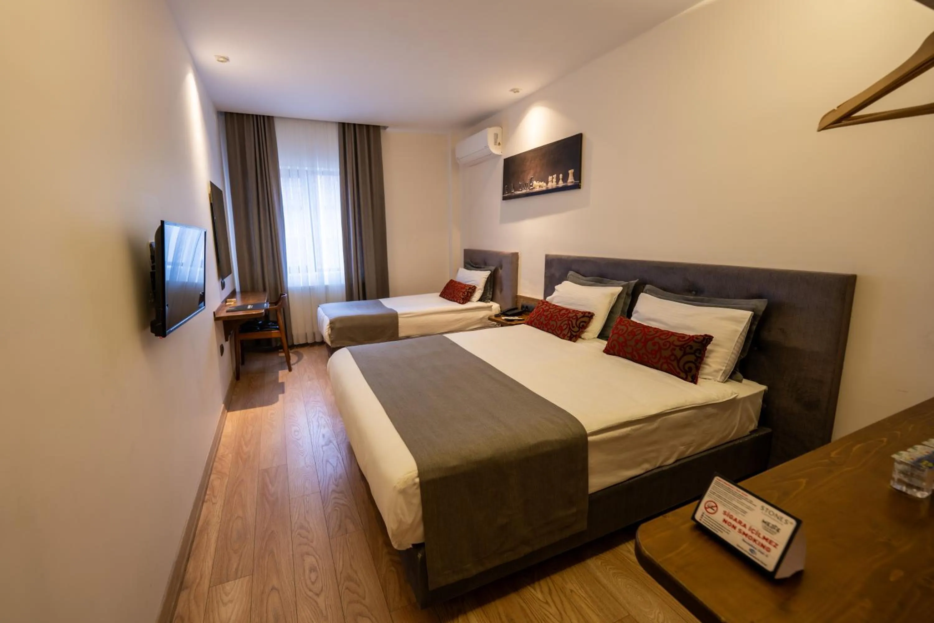 Communal lounge/ TV room, Bed in Stones of Cappadocia