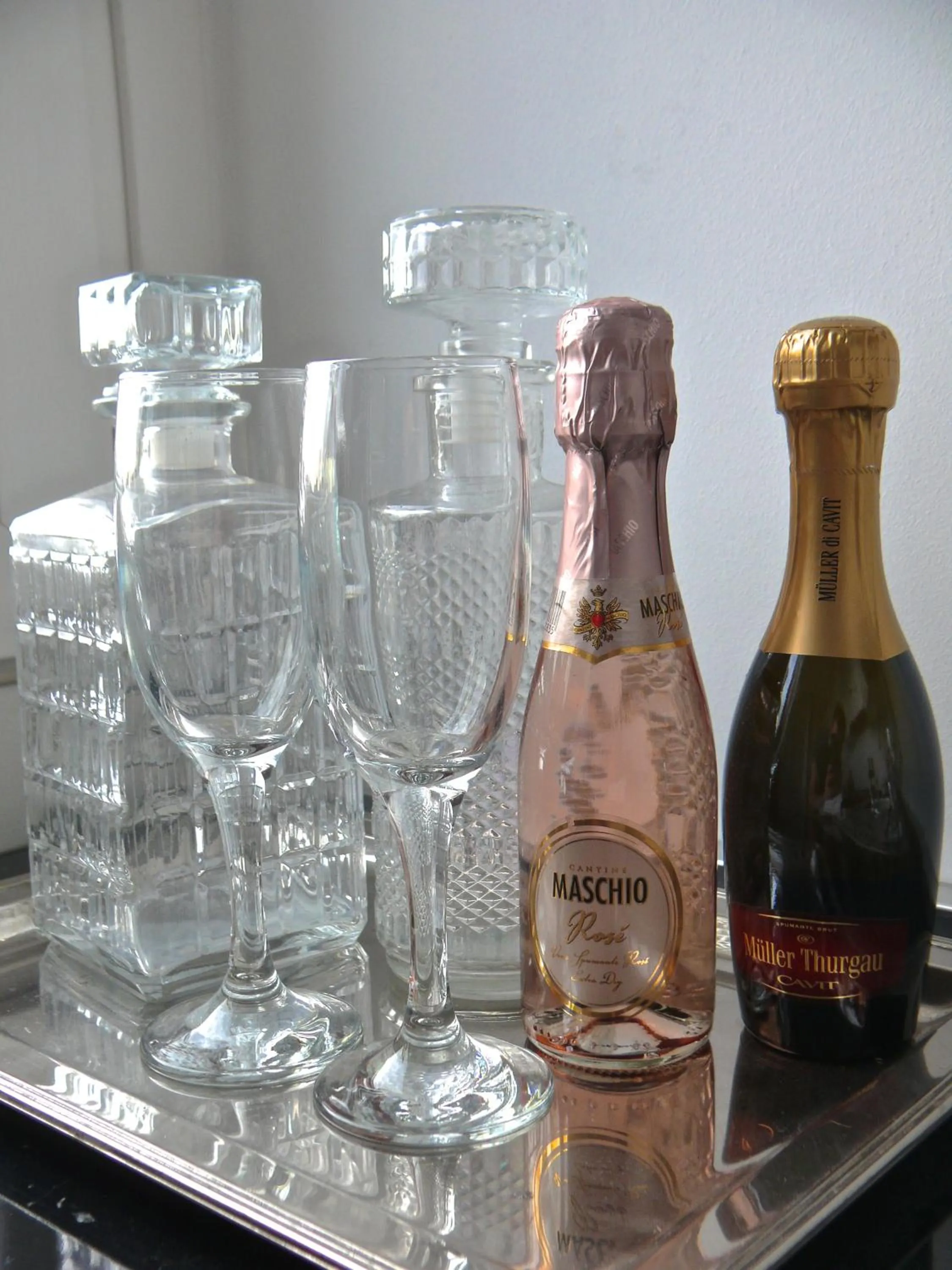 Alcoholic drinks in Aiello Suites Milan