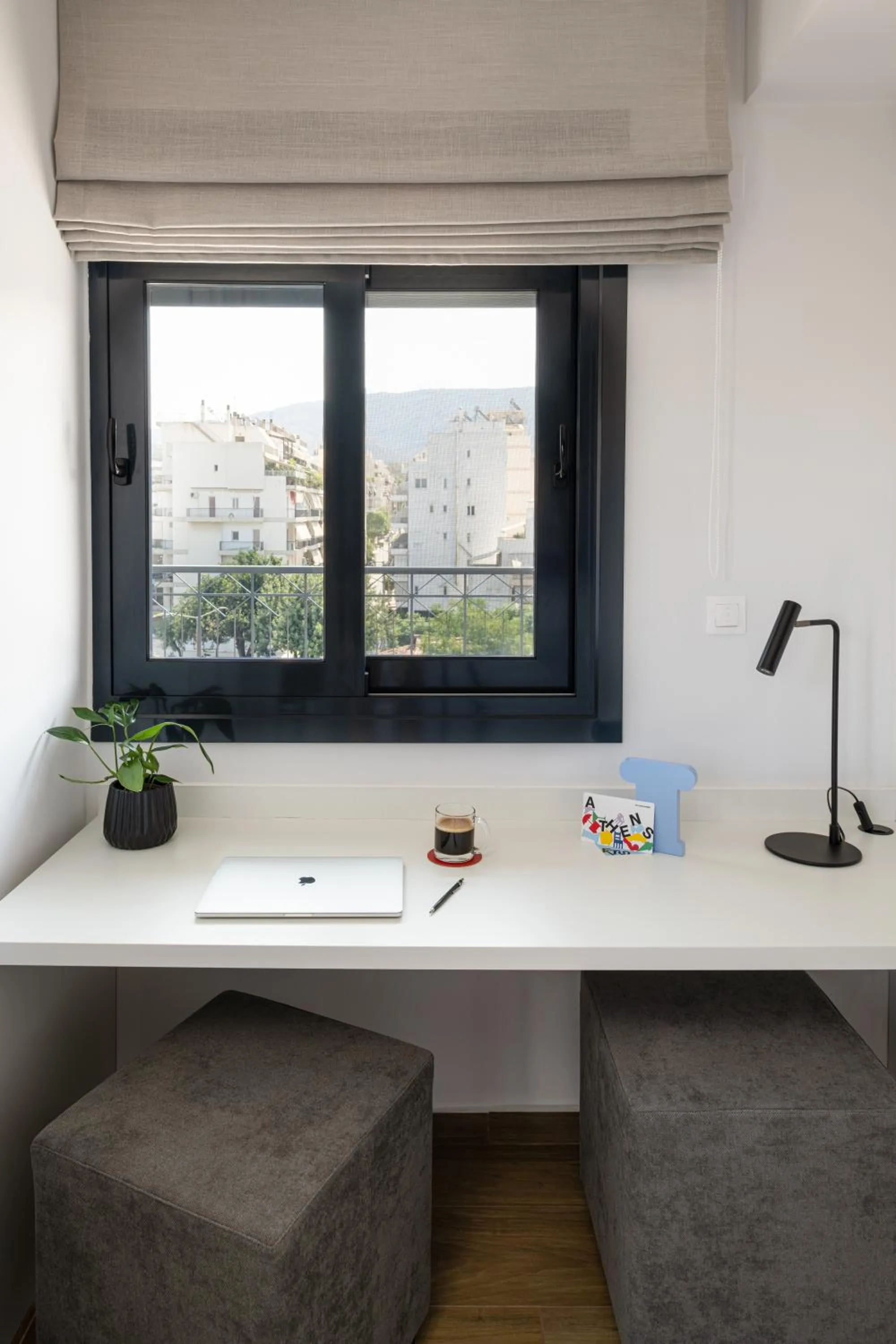 Seating area in Fits Living