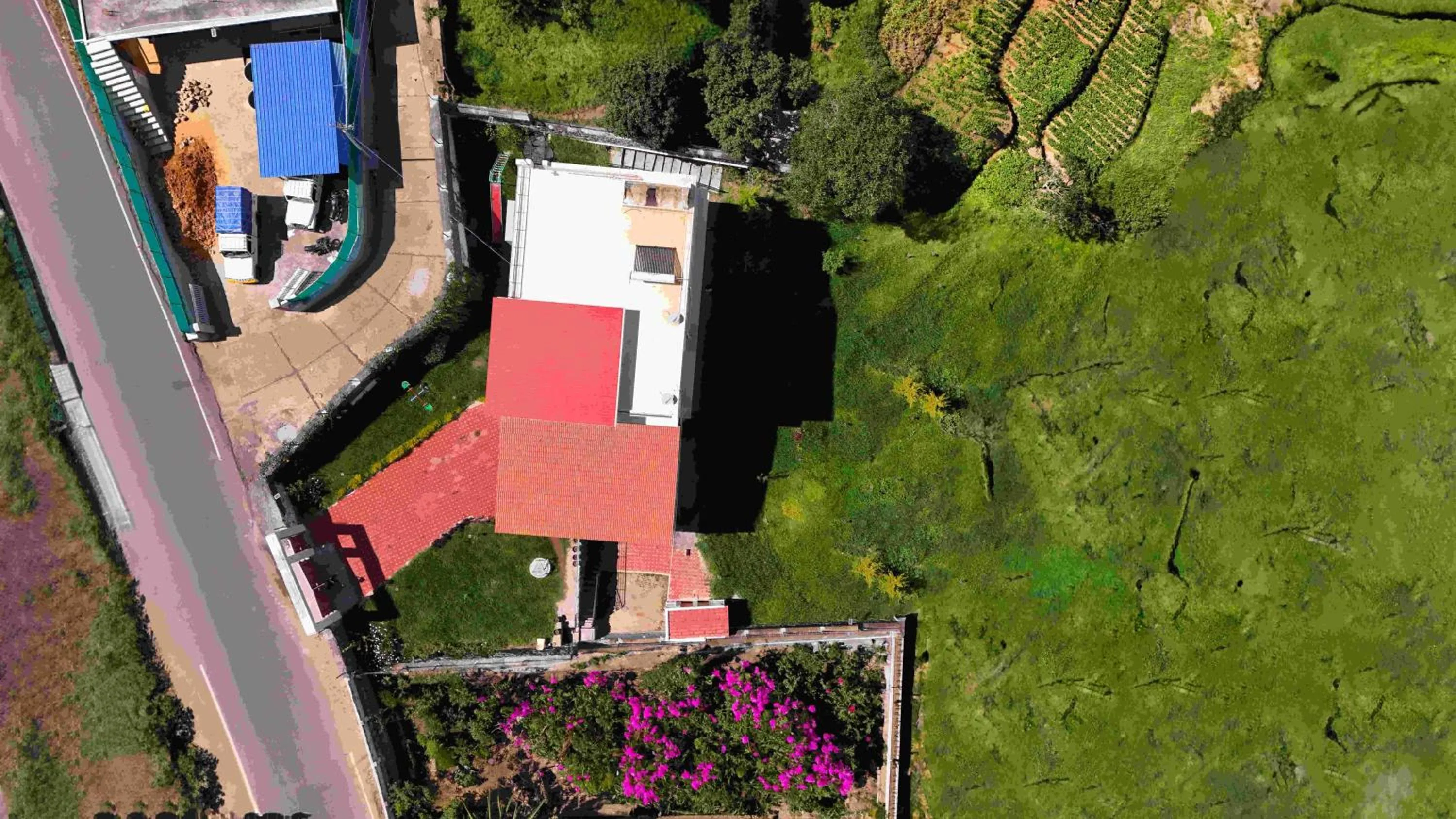 Property building in Queen's Hotel Mount garden Kodaikanal