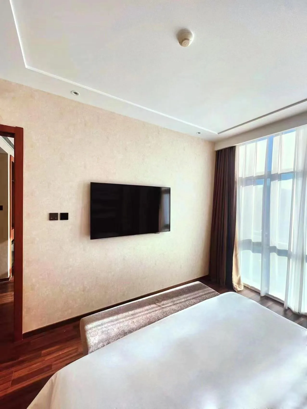 Bedroom, Bed in Days Inn by Wyndham Beijing Haidian