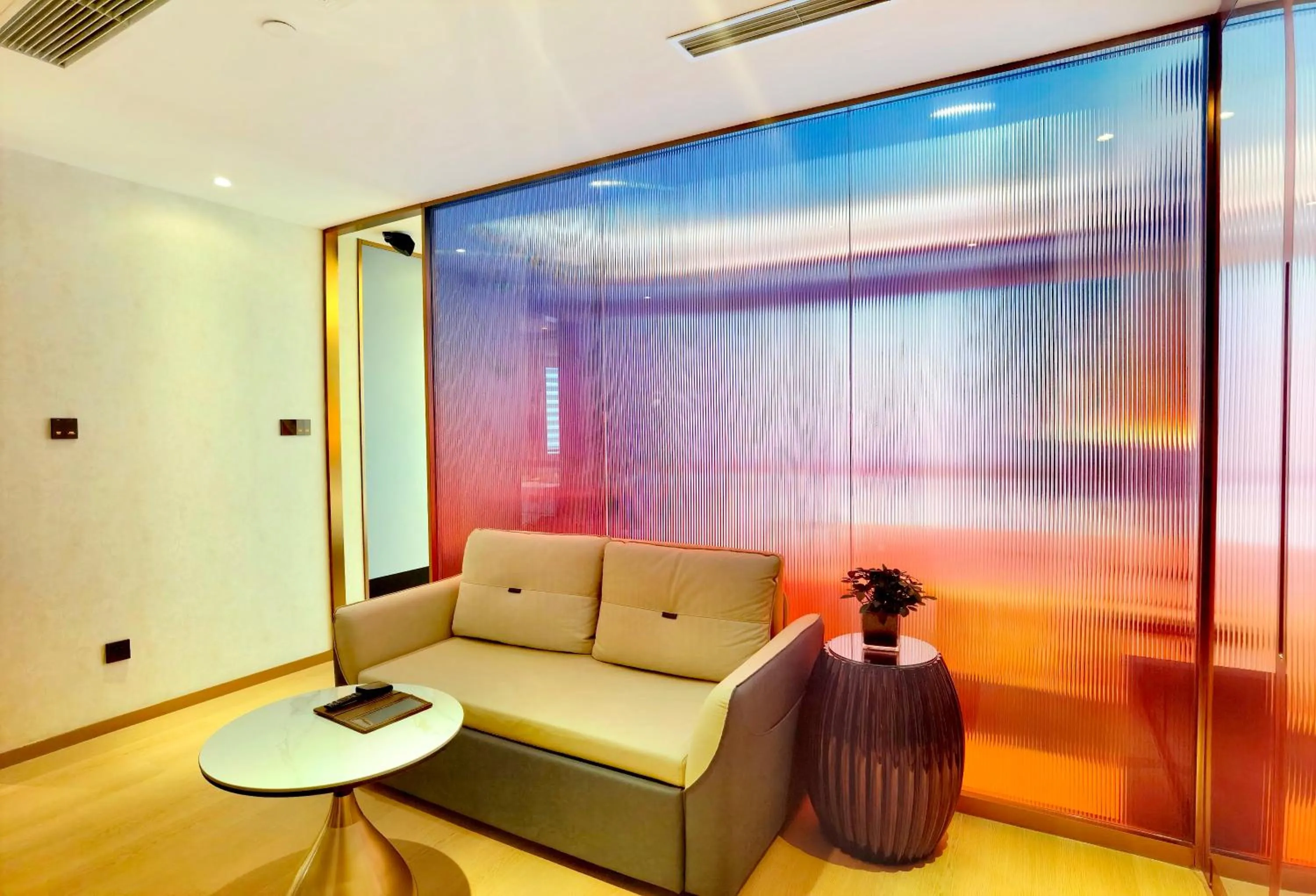 Living room in Days Inn by Wyndham Beijing Haidian