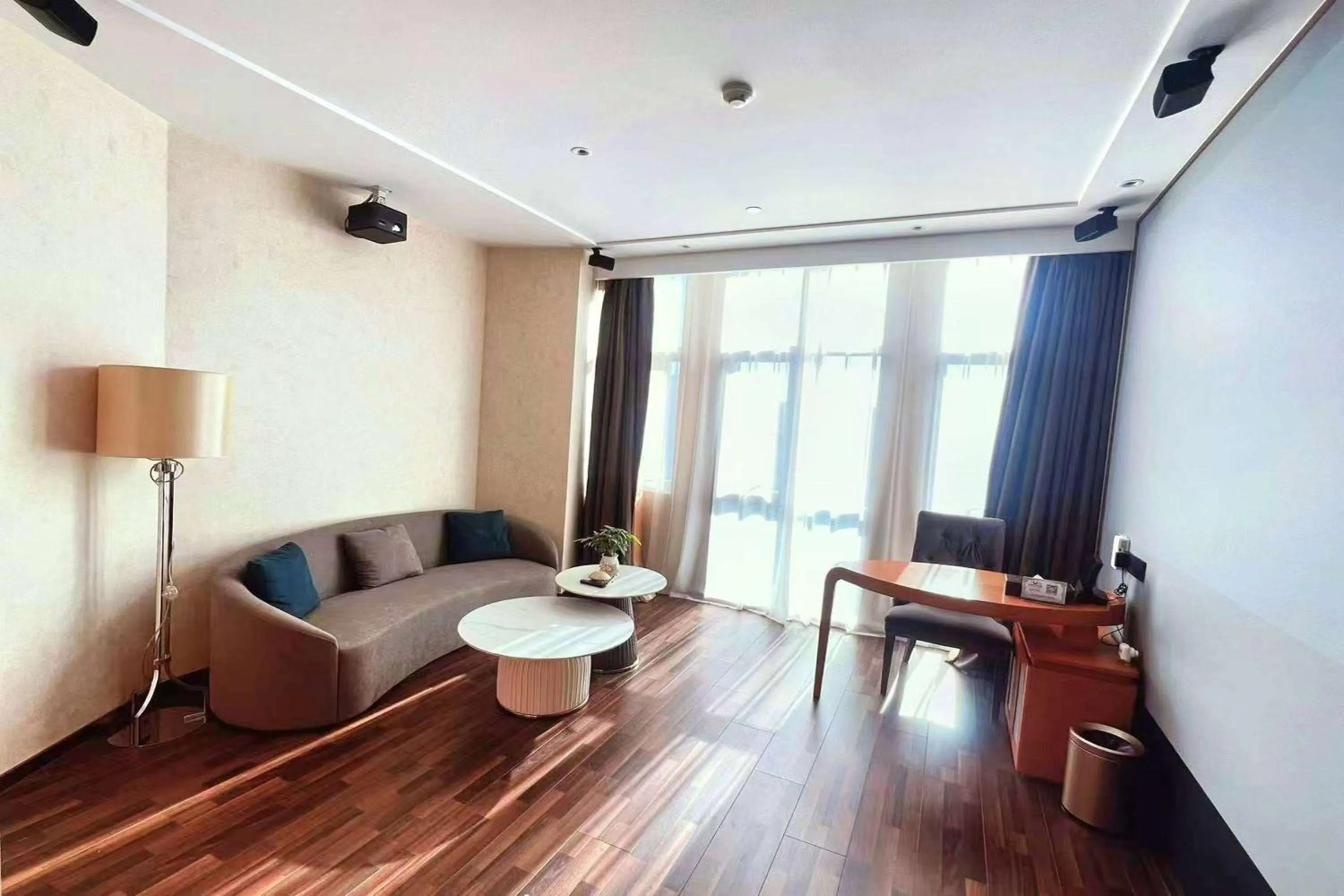 Photo of the whole room in Days Inn by Wyndham Beijing Haidian