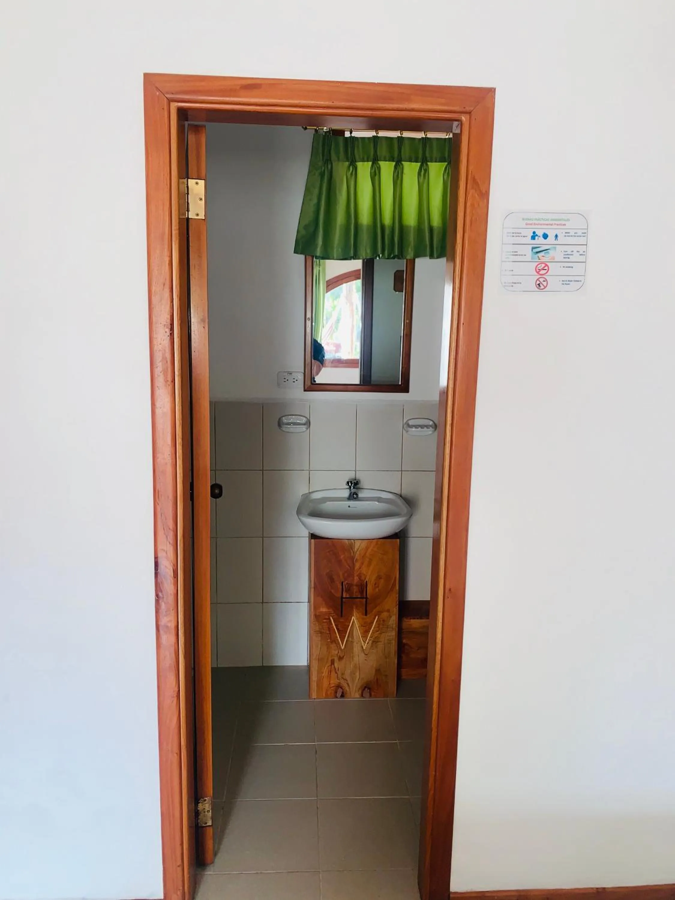 Hostal White House Galapagos