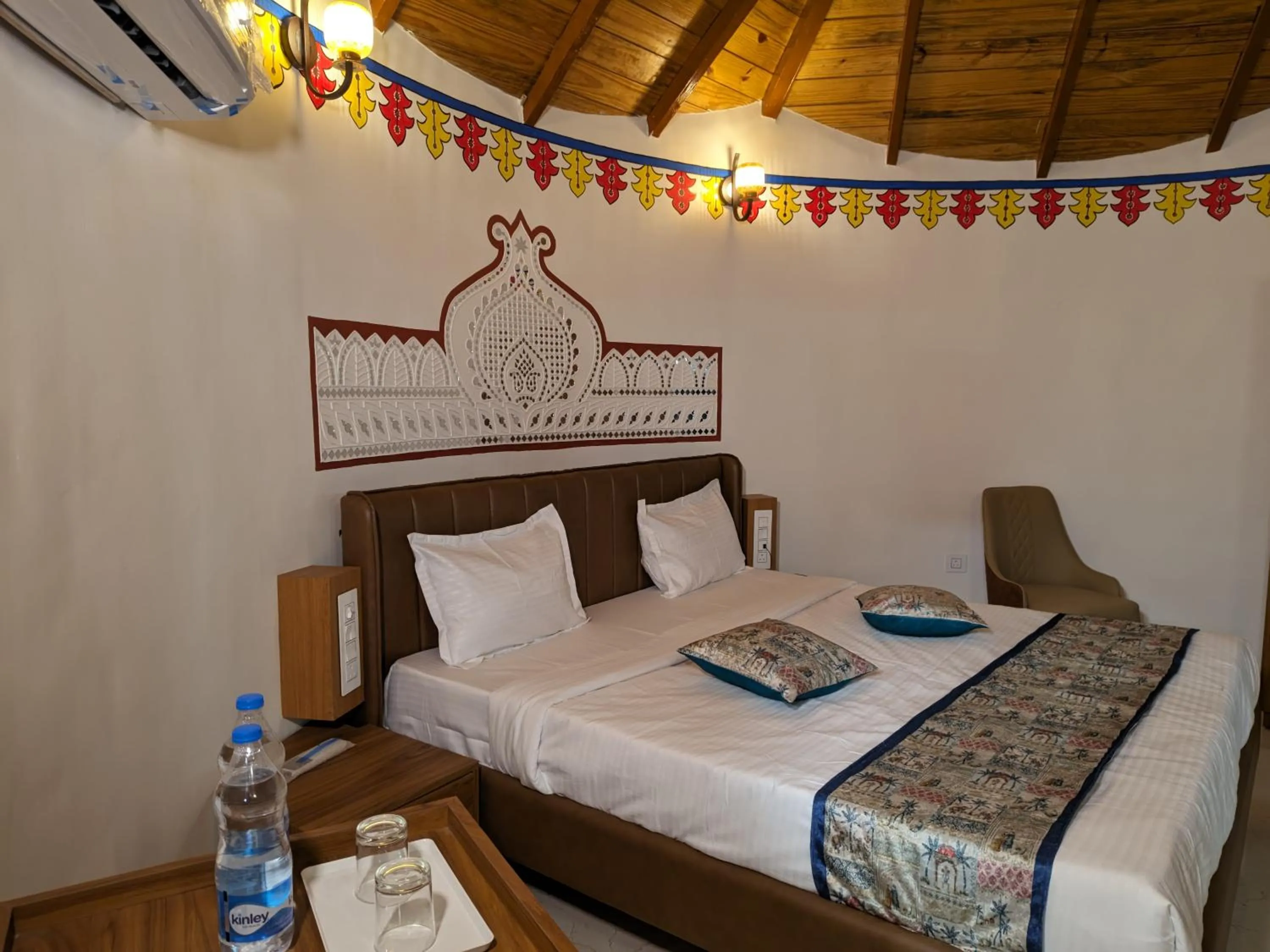 Bed in Heritage Resort Dholavira