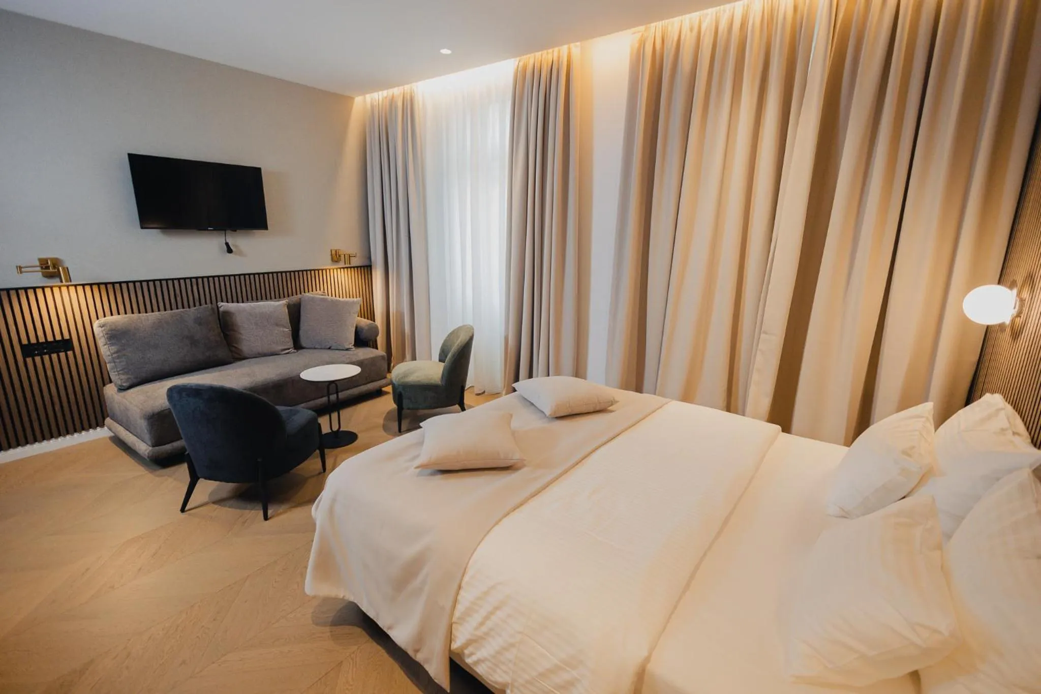 Bed in Hotel Flaneur