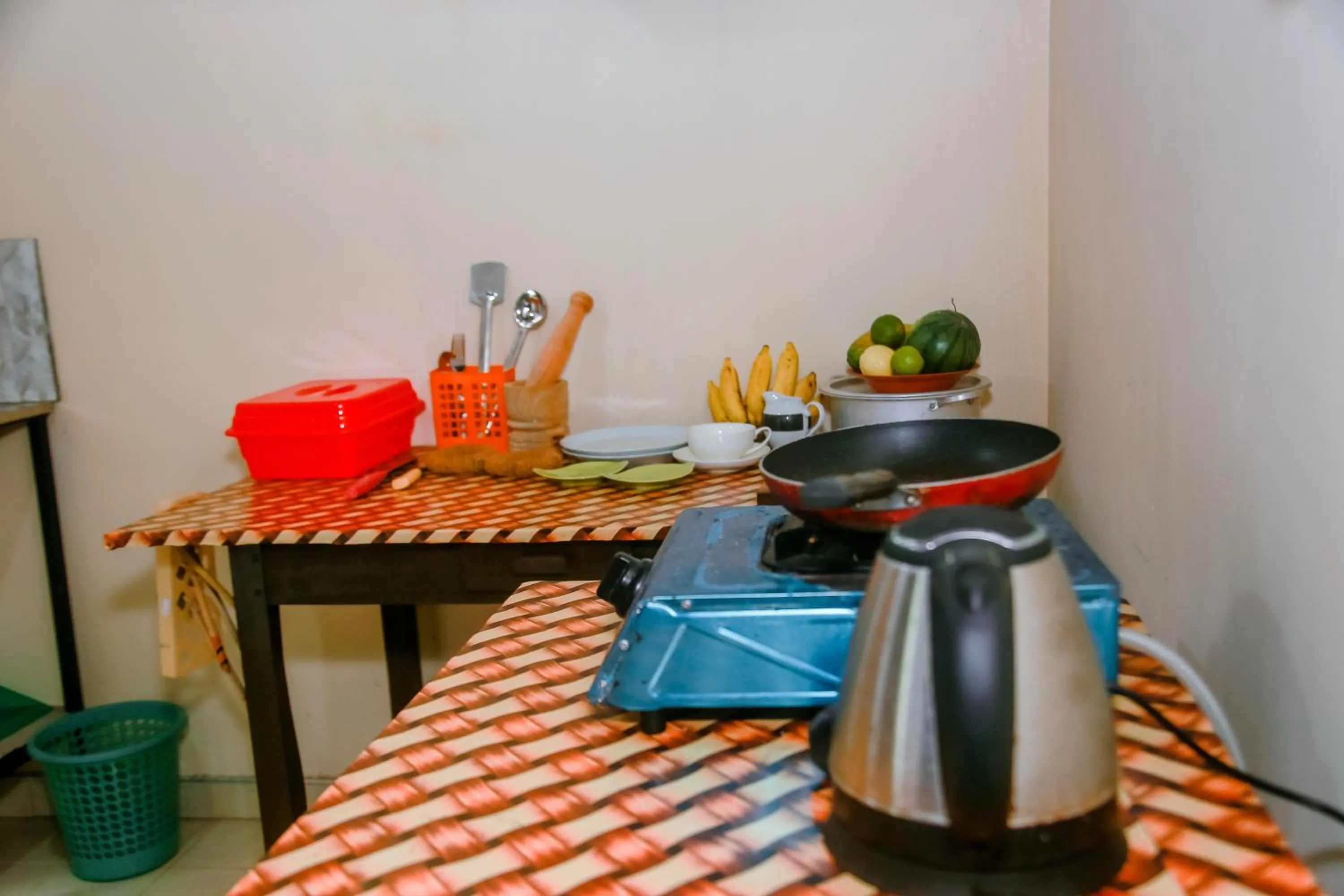Kitchen or kitchenette in Ranjith Guest