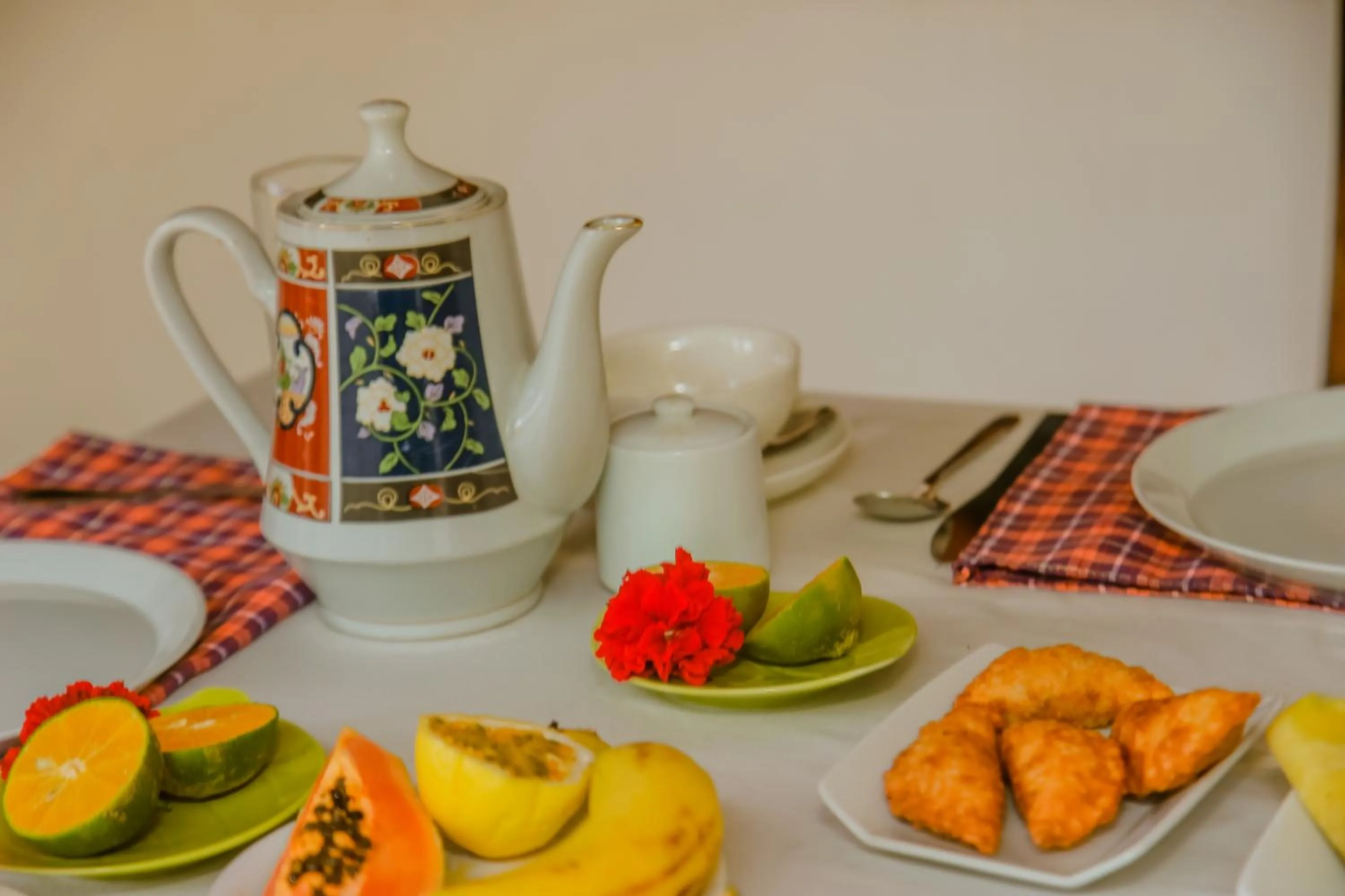 Continental breakfast in Ranjith Guest