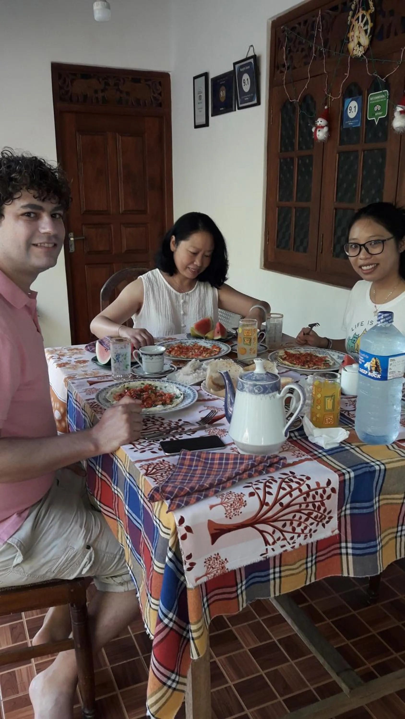 Asian breakfast in Ranjith Guest