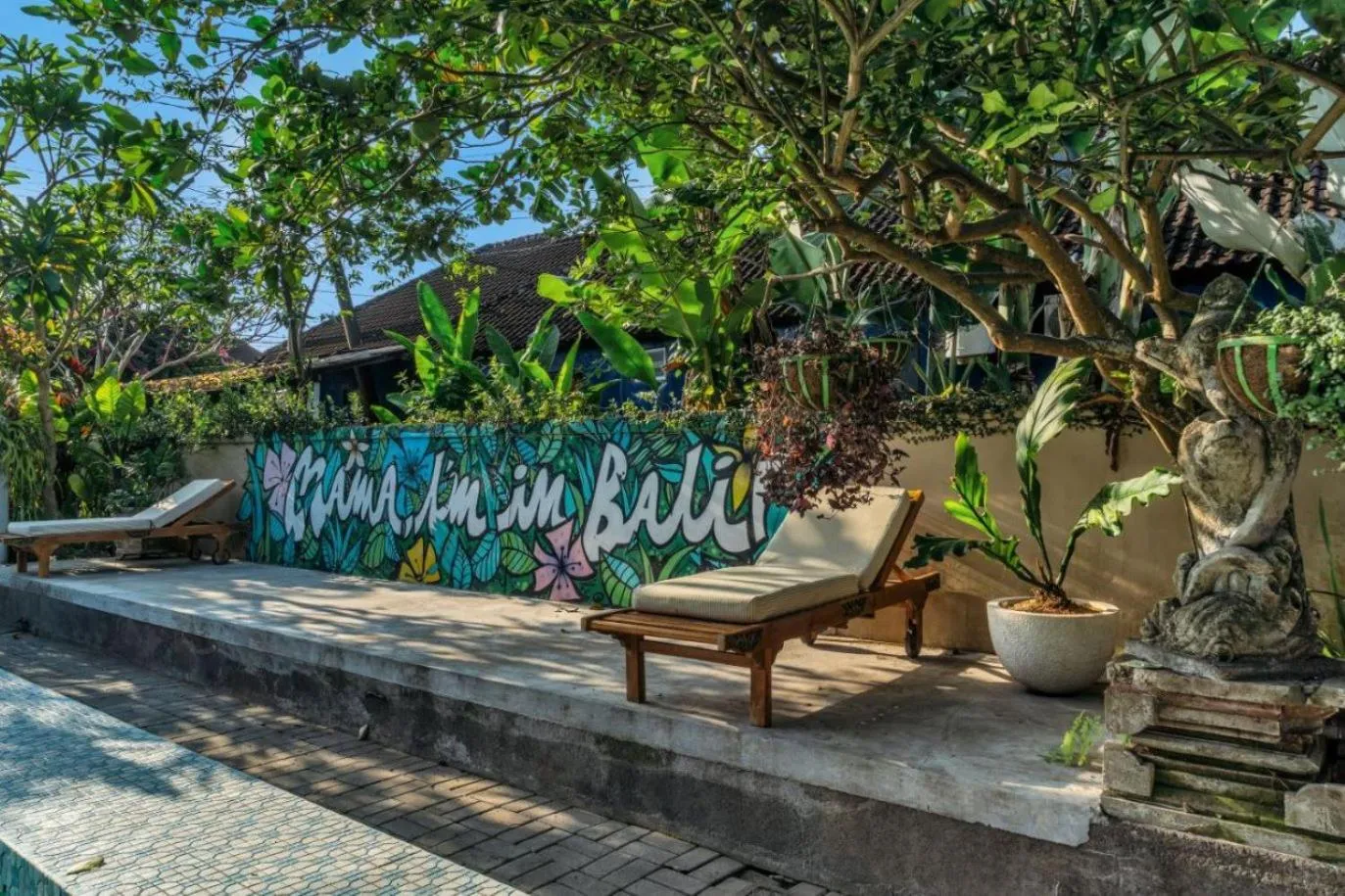Swimming pool in Ubud Backpacker Hostel