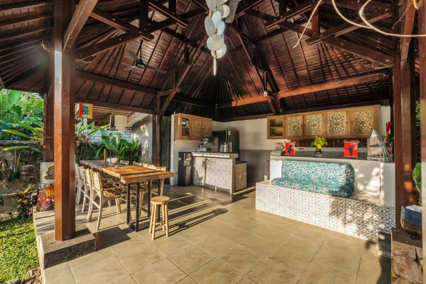 Restaurant/places to eat in Ubud Backpacker Hostel