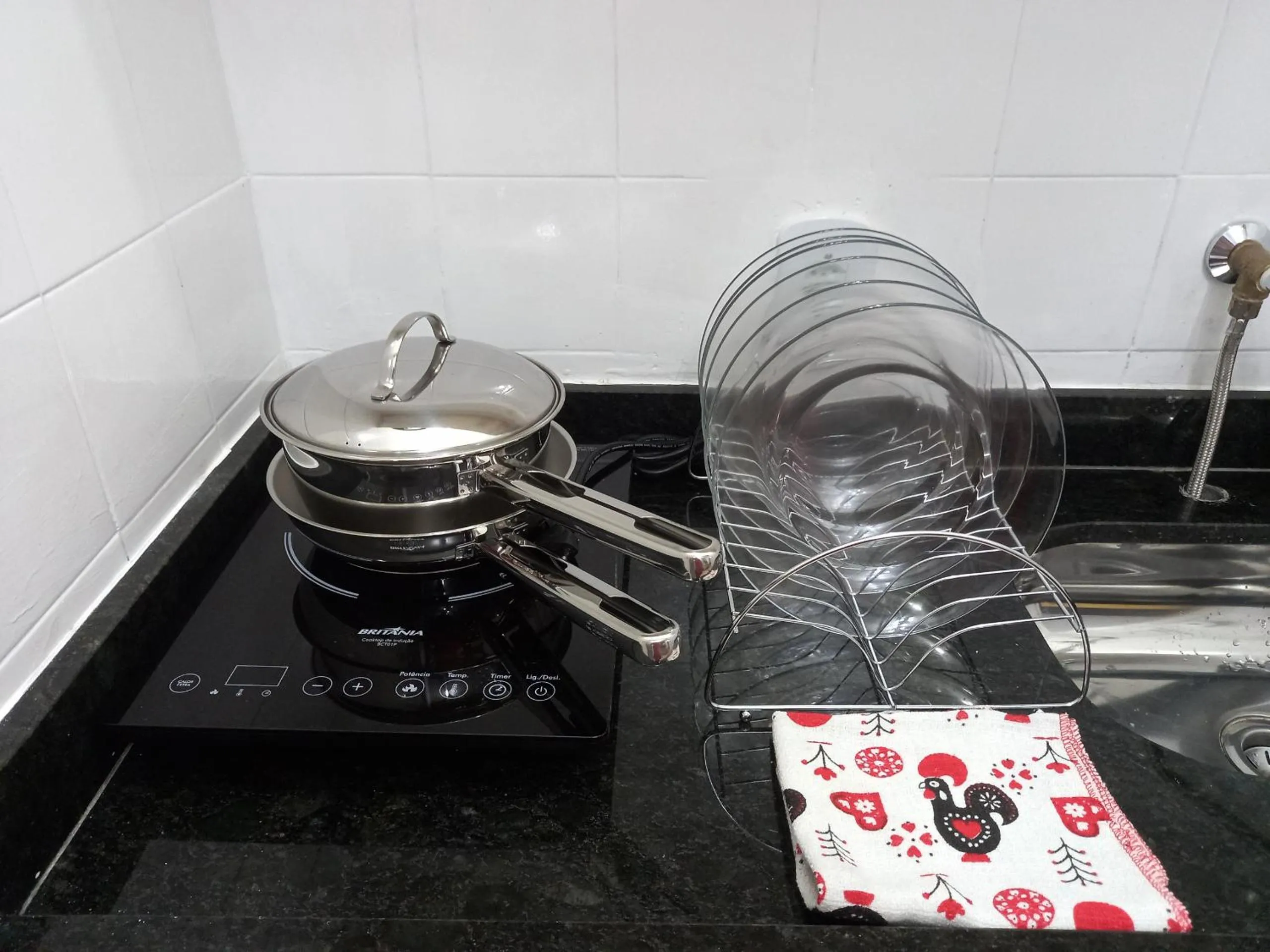 Studio na Praia de Copacabana, maquina de lavar