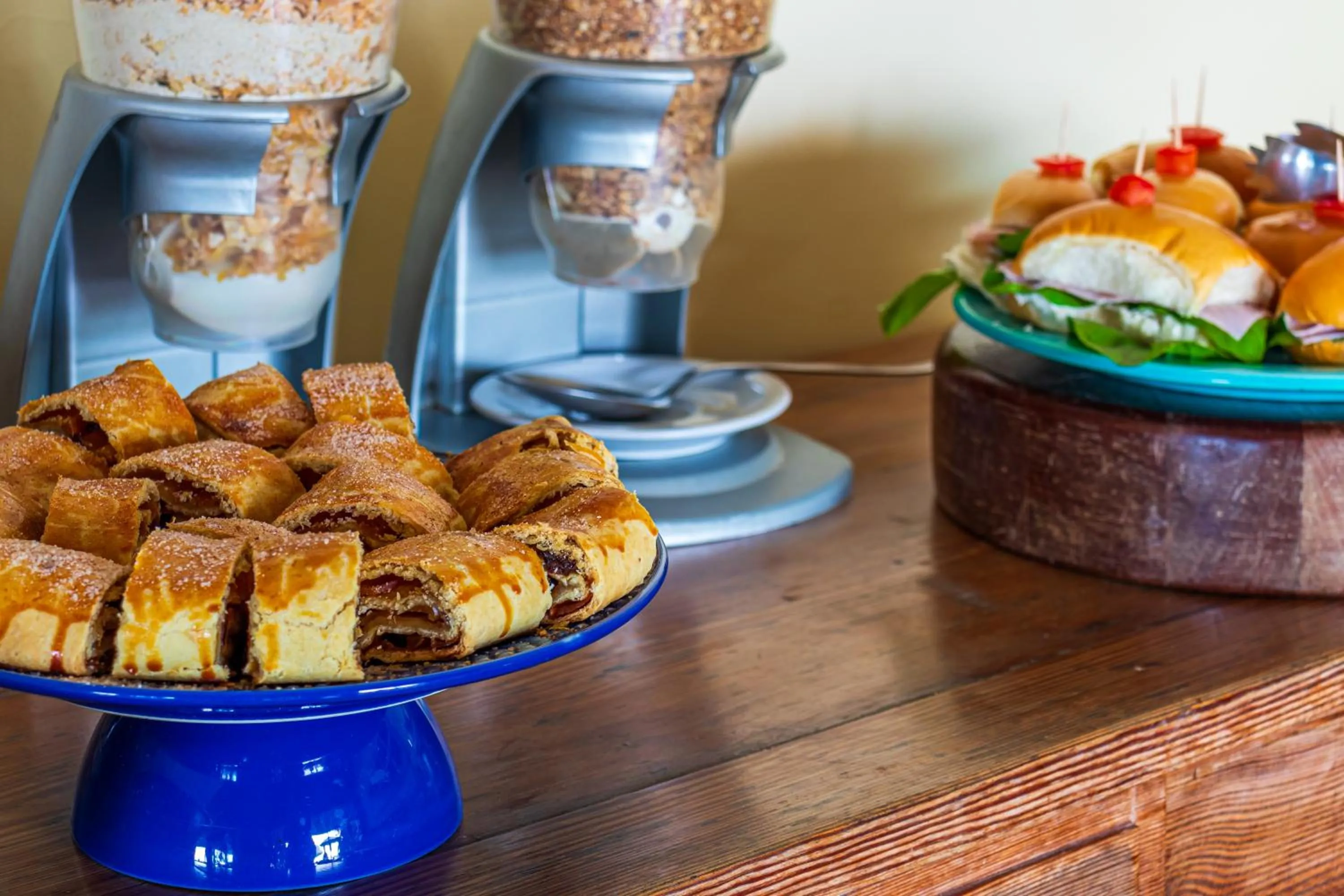 Food and drinks in La Proeza Pousada