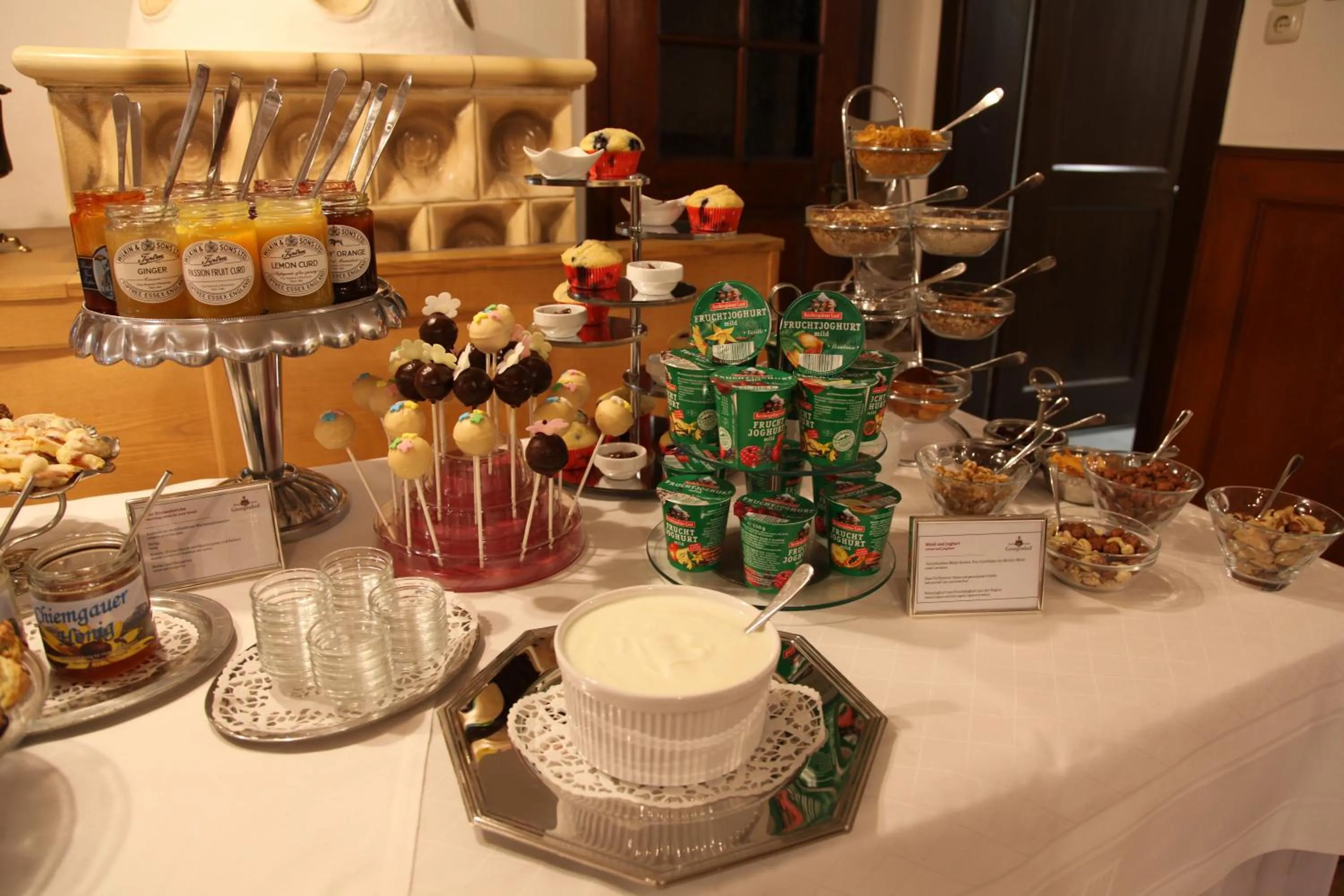 Buffet breakfast in Hotel Garni Georgenhof Adults Only