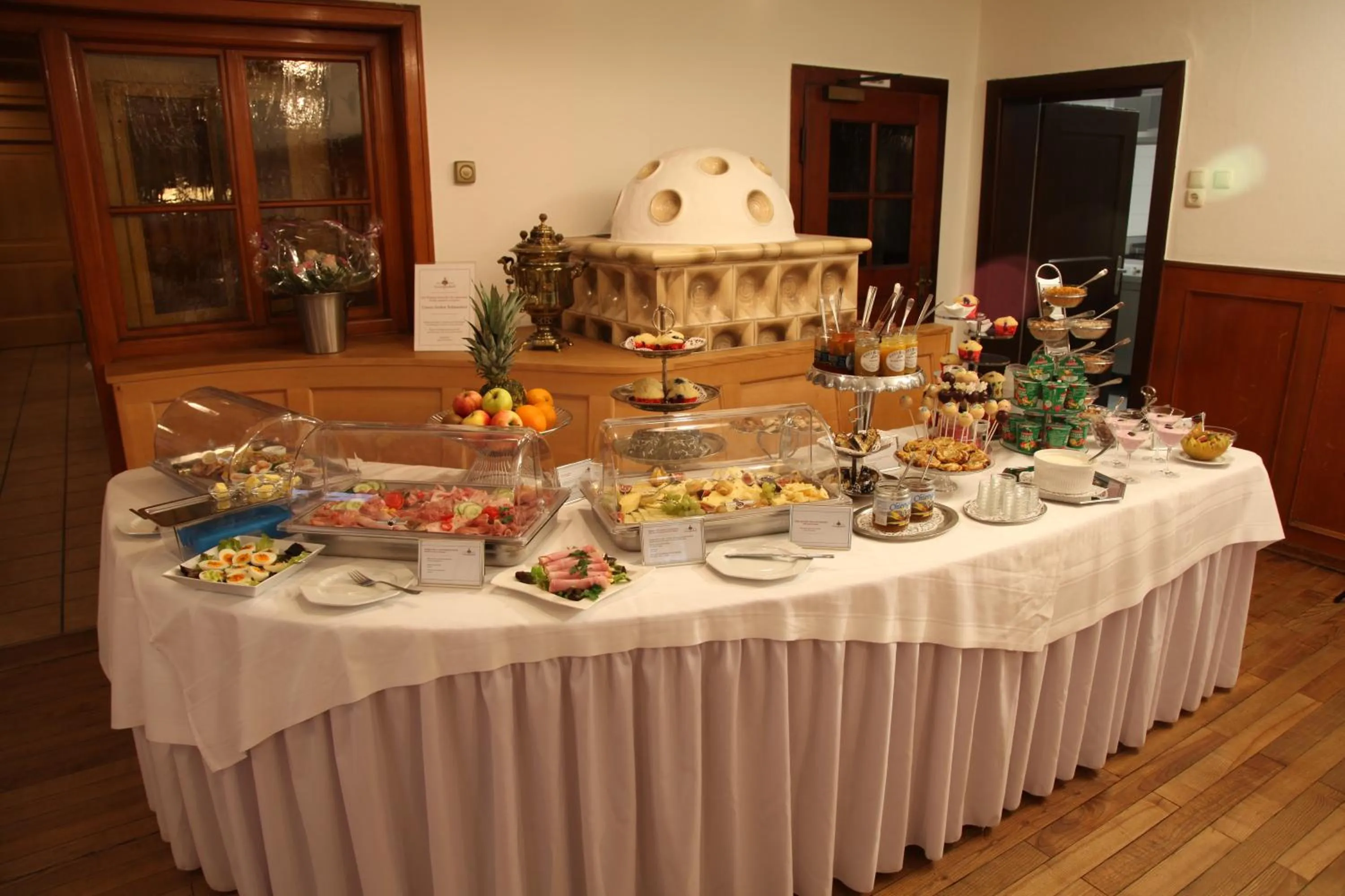 Buffet breakfast in Hotel Garni Georgenhof Adults Only
