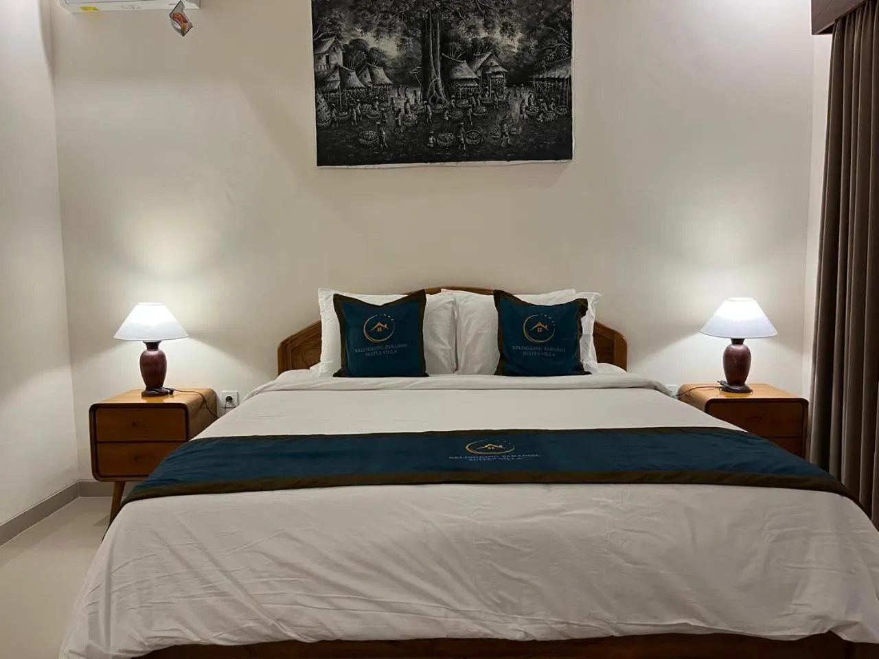 Bed in Kelingking Paradise Suites Villa