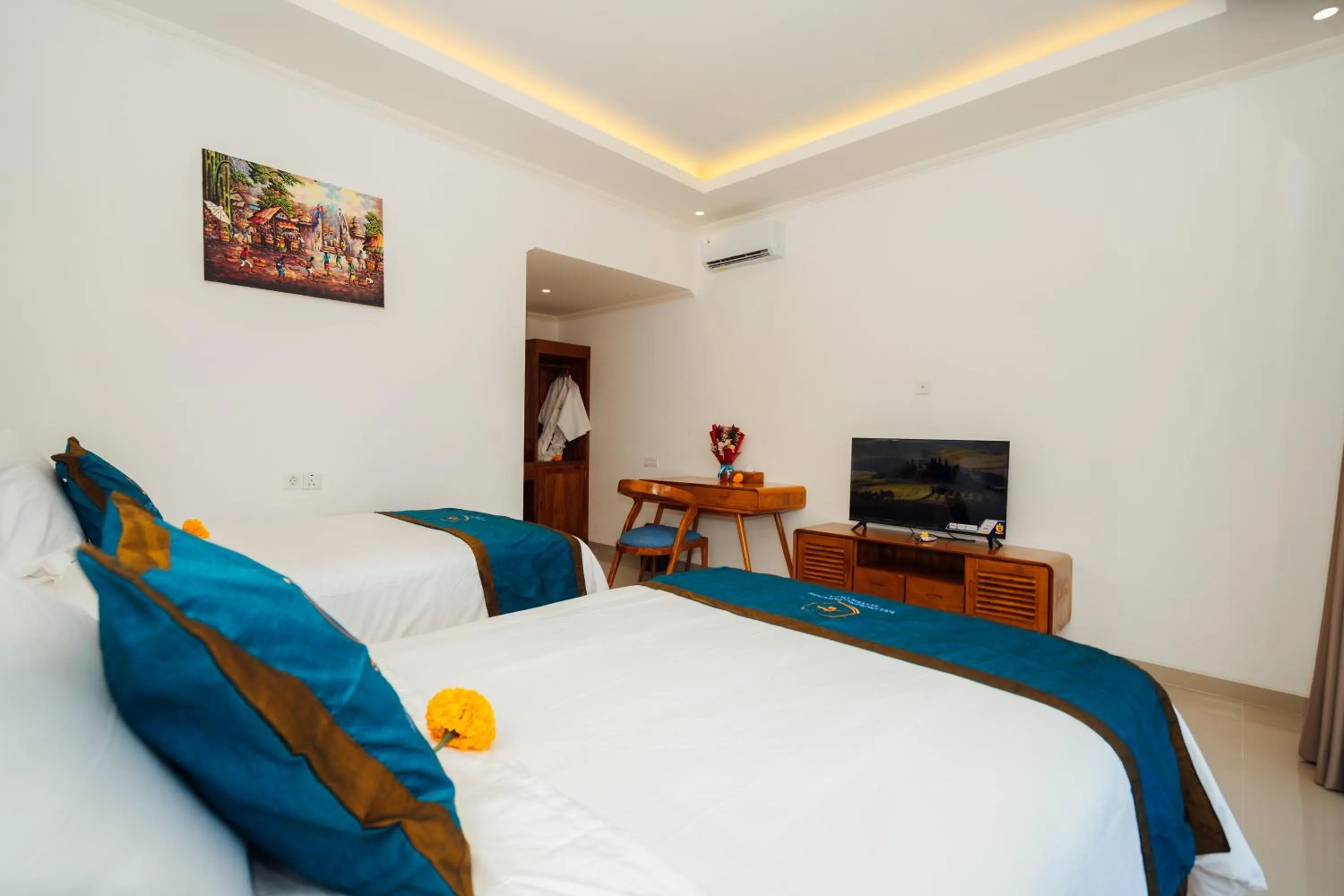 TV and multimedia, Bed in Kelingking Paradise Suites Villa