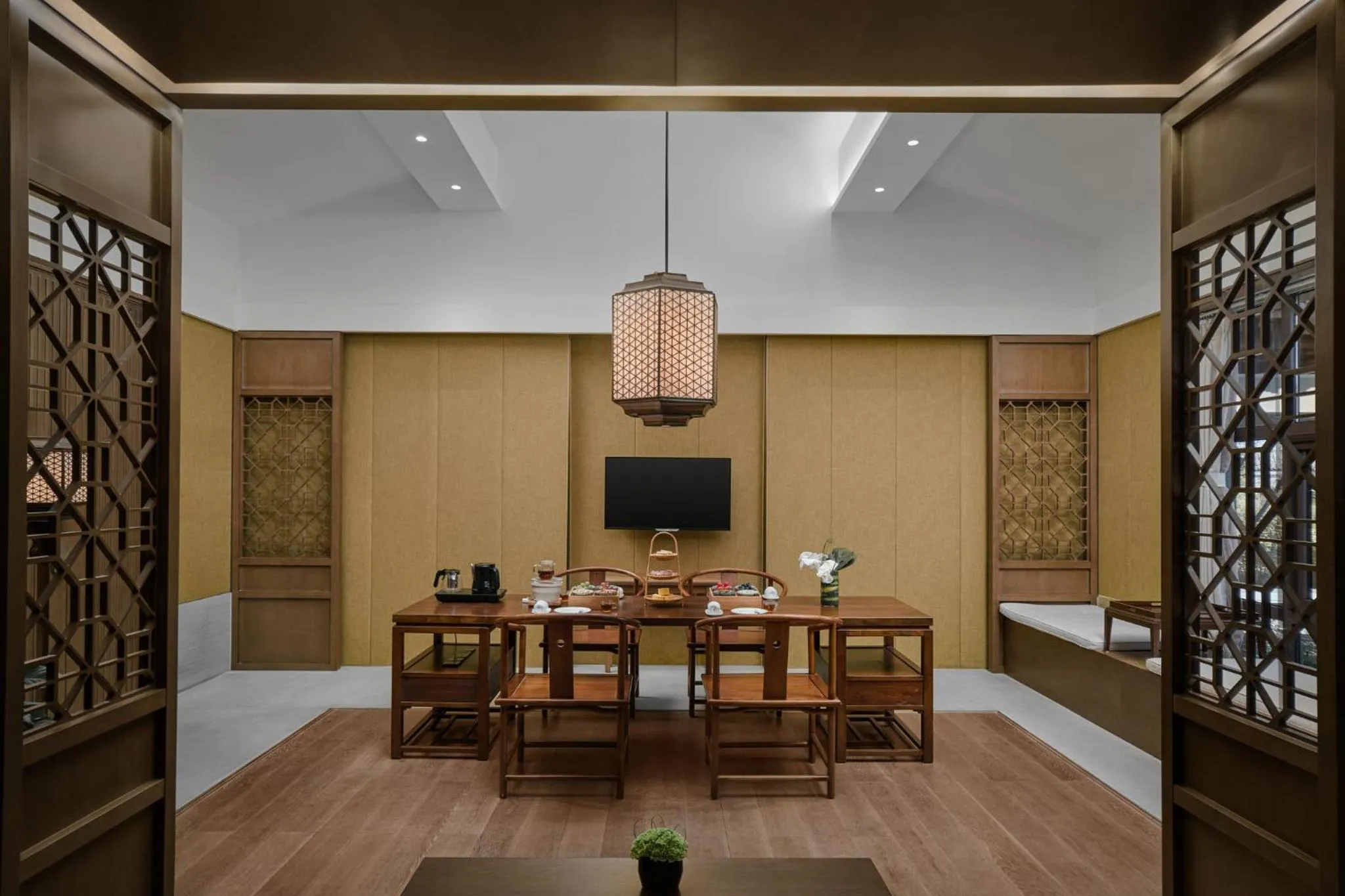 Area and facilities in voco Zhengzhou Garden Expo by IHG