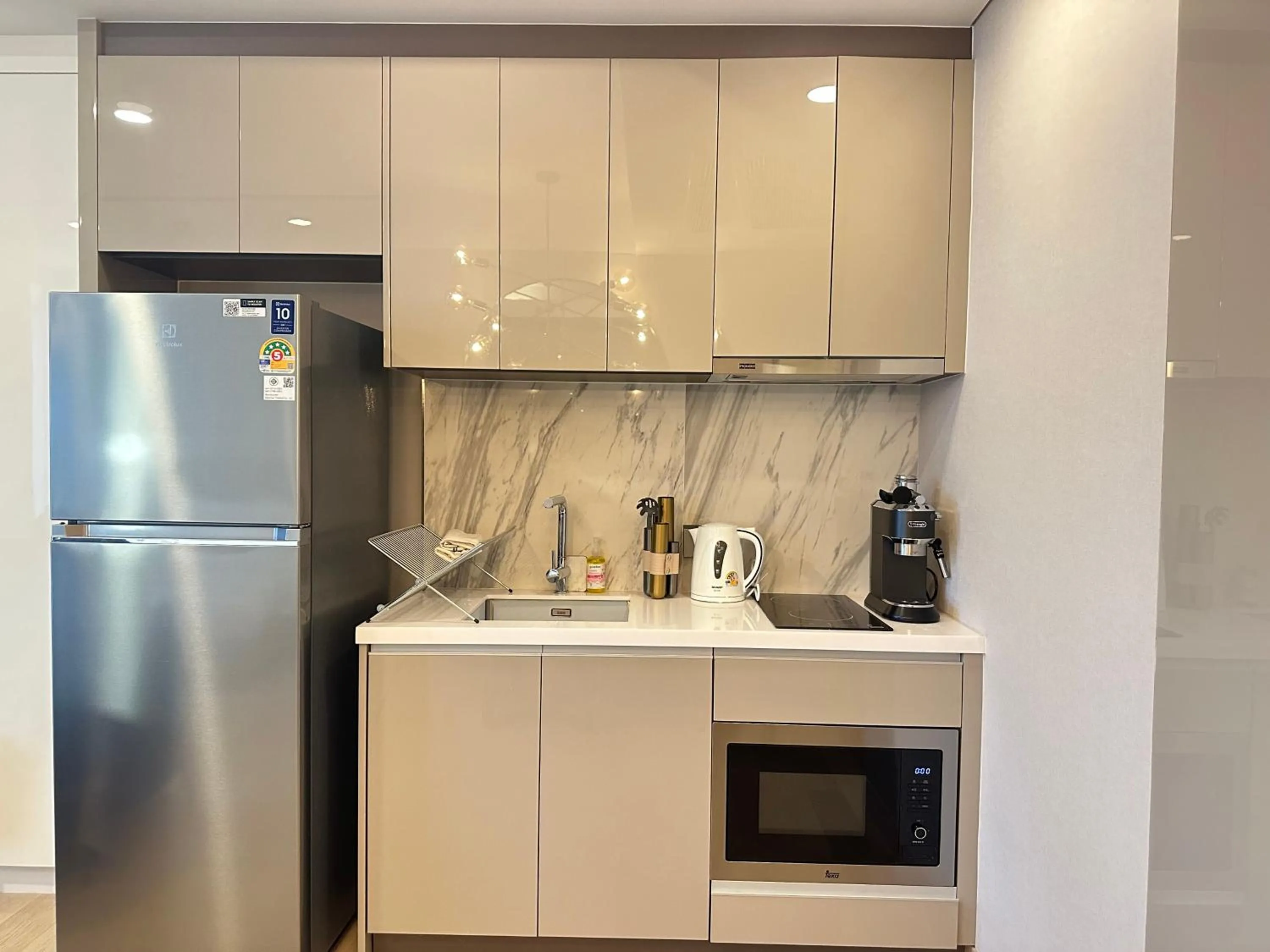 Kitchen or kitchenette in Siamese Exclusive Queens