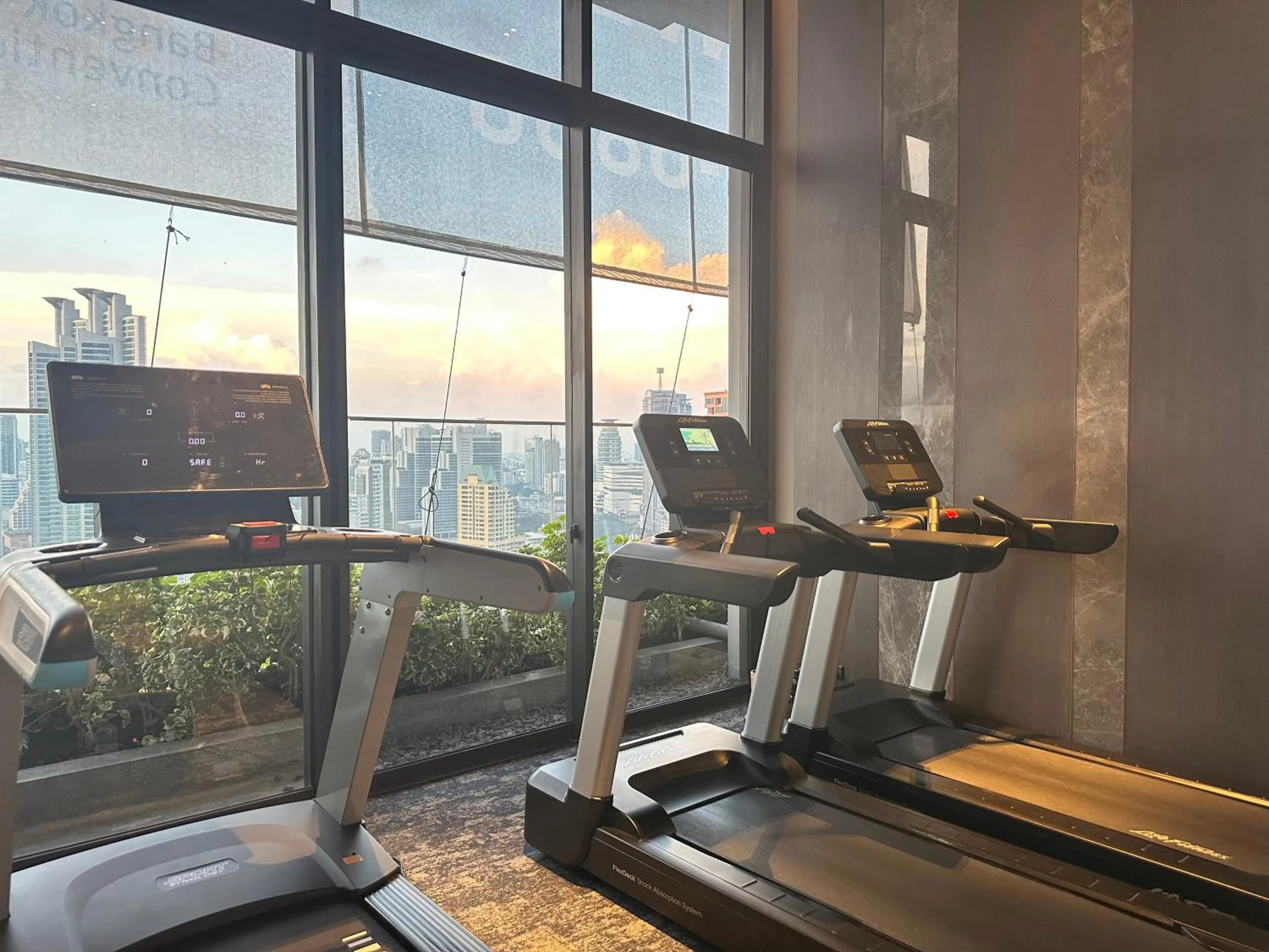 Fitness centre/facilities in Siamese Exclusive Queens
